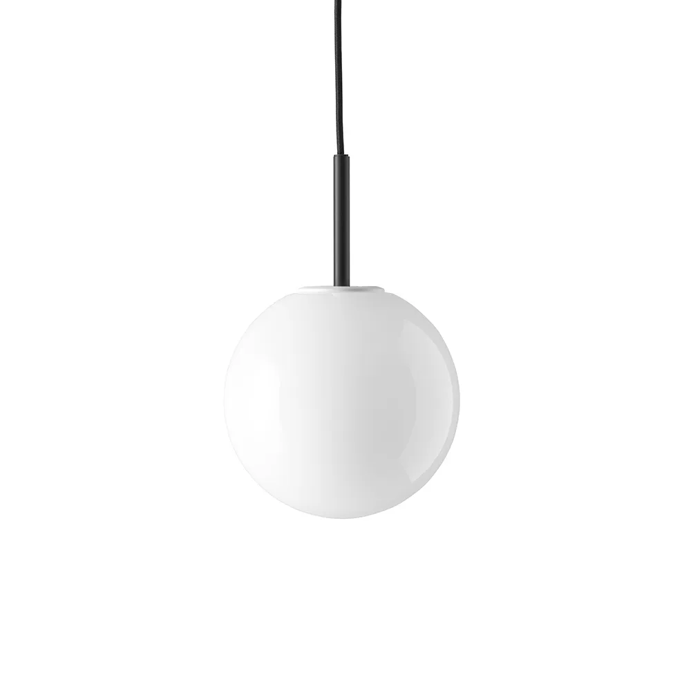 TR 벌브 펜던트 조명, Opal shiny, black fitting Audo Copenhagen | 오도 코펜하겐