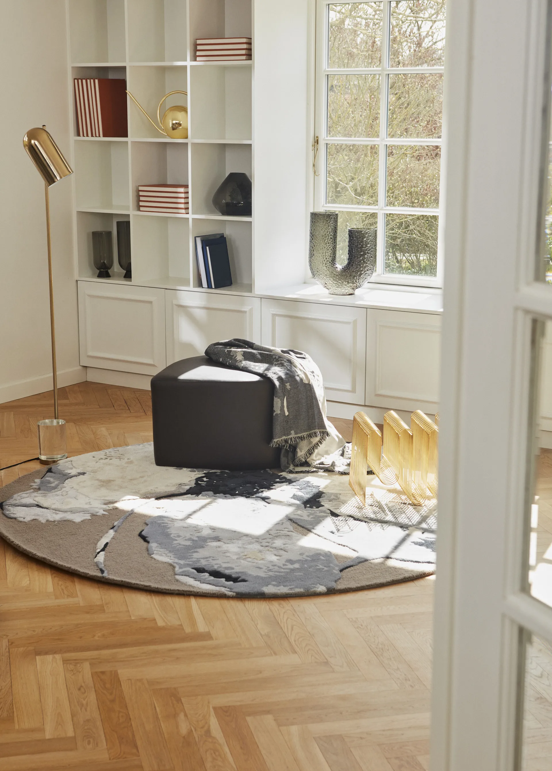 플로레오 러그 Ø200 cm, White-grey AYTM | 에이와이티엠