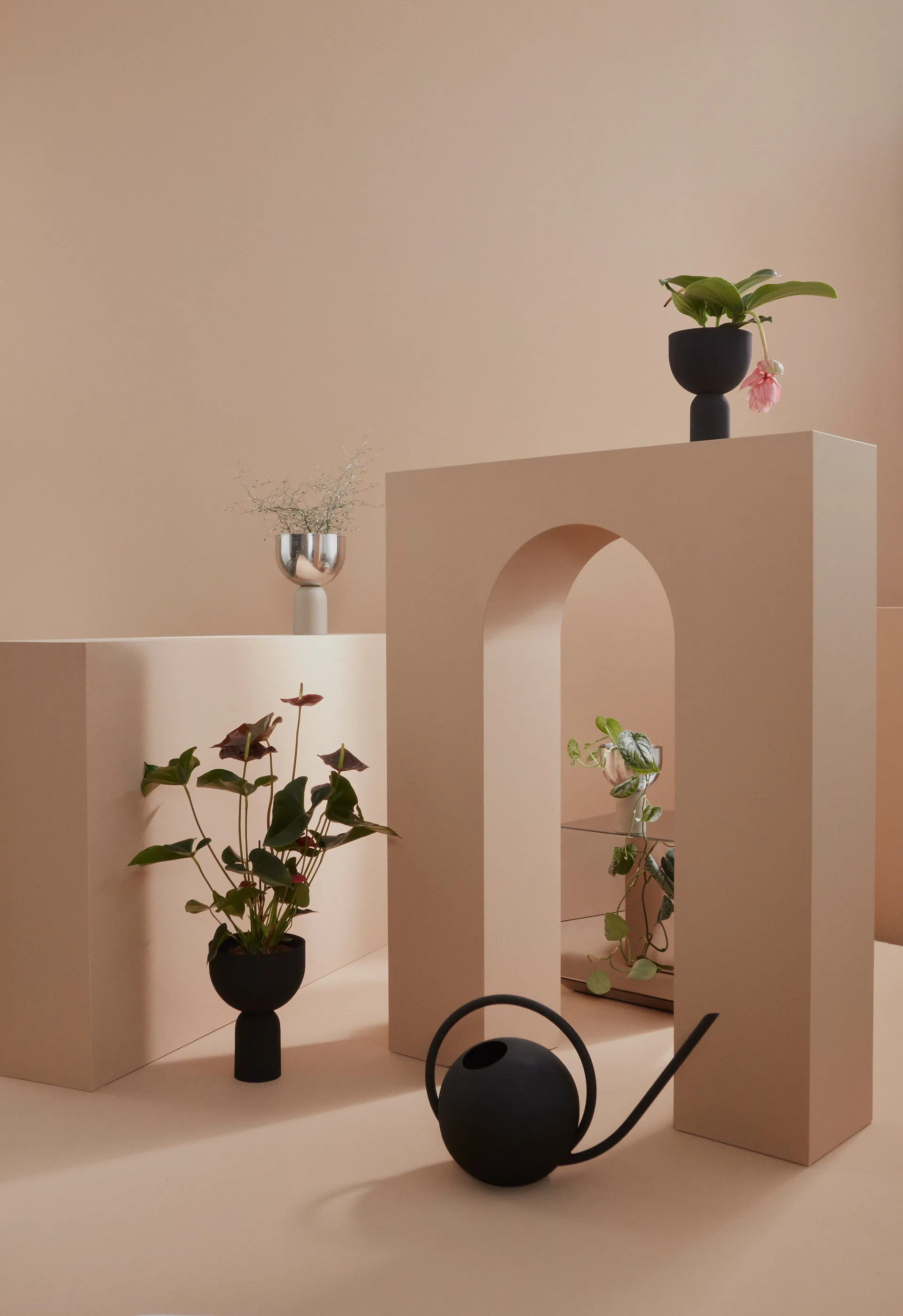 토러스 화분 Ø22 cm, Black-black AYTM | 에이와이티엠
