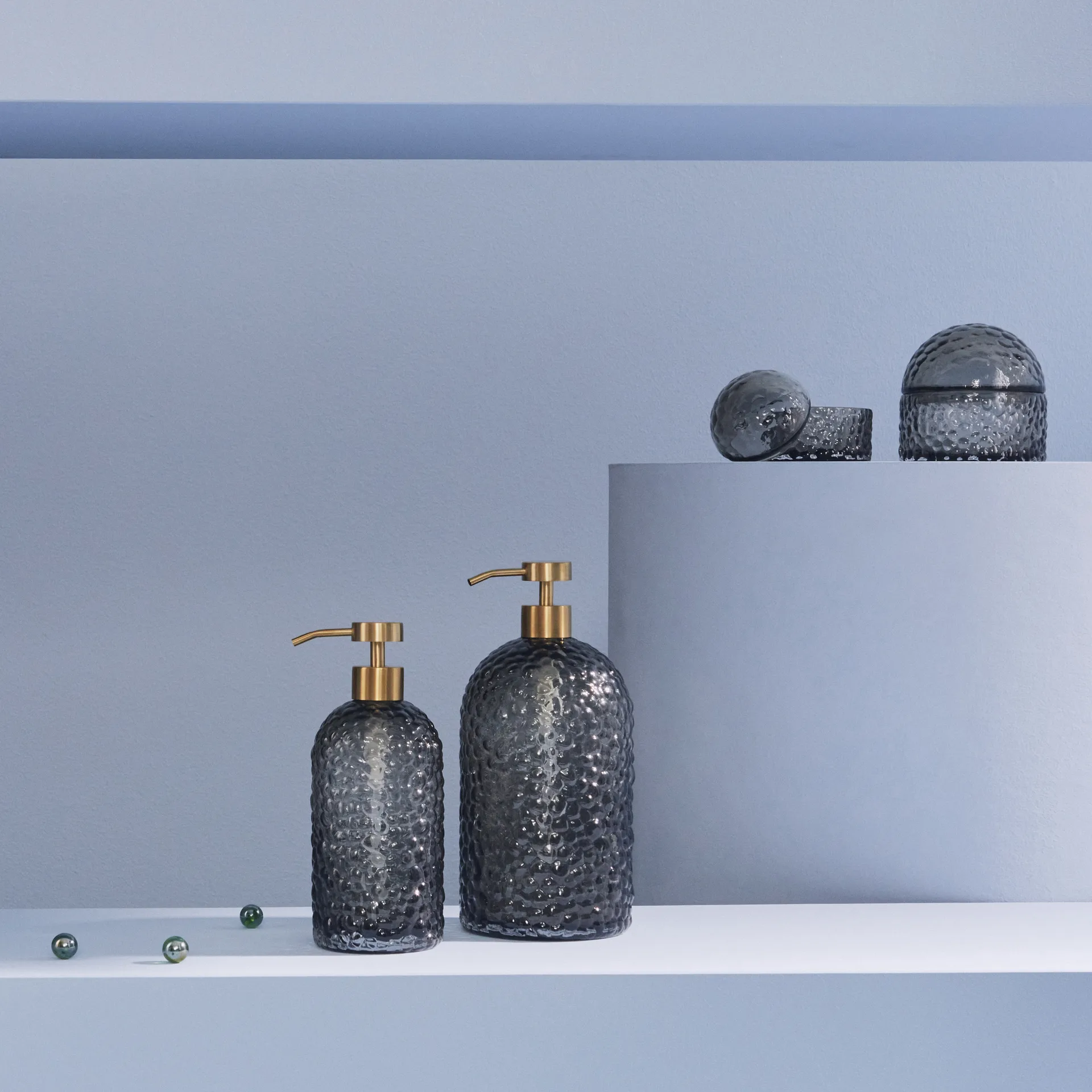 오로라 박스와 덮개 8 cm, Black AYTM | 에이와이티엠