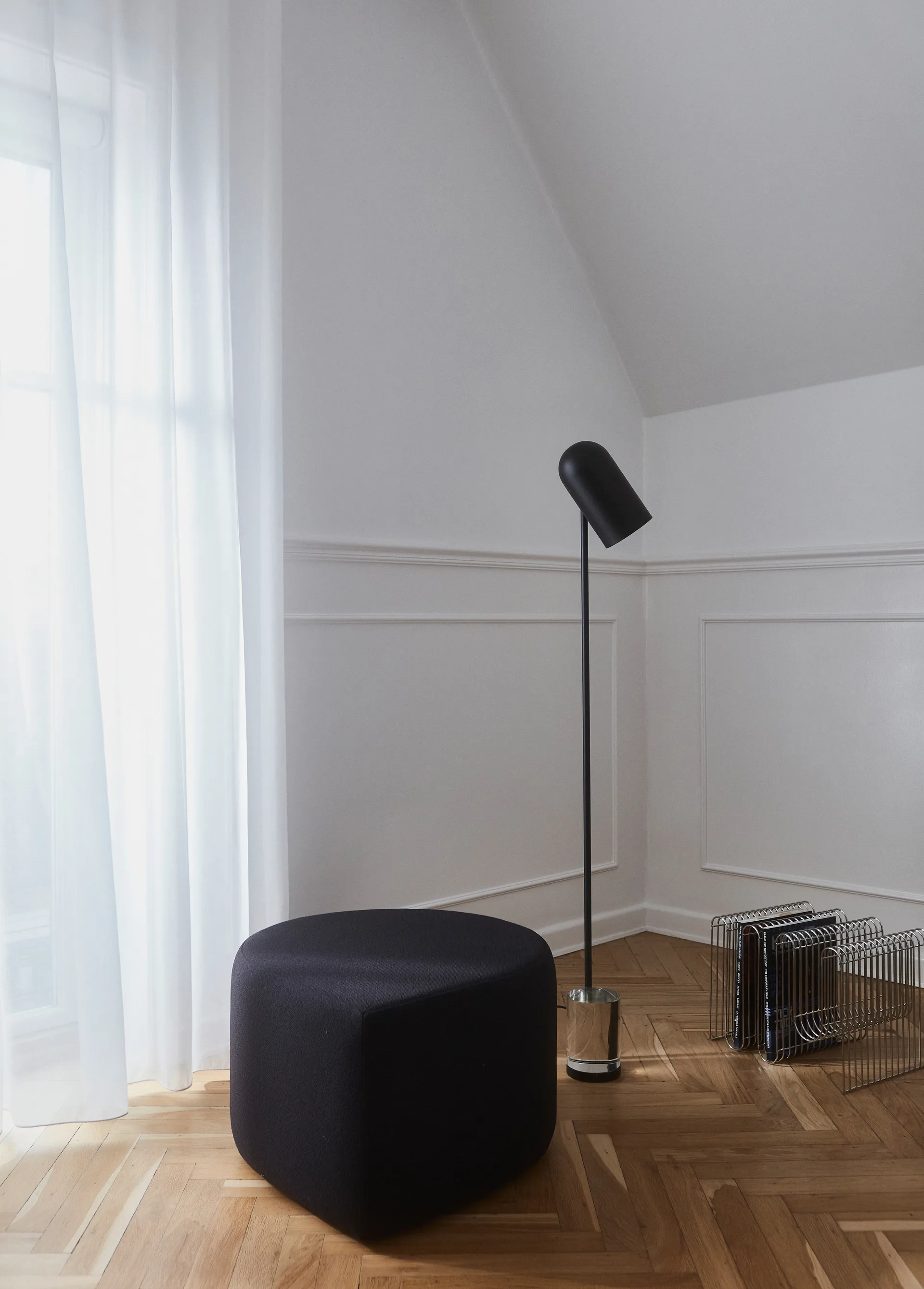 스틸라 푸프 bouclé, Anthracite AYTM | 에이와이티엠