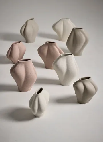 살타레 화병 - Light Sand, Ø15x25 cm - AYTM | 에이와이티엠