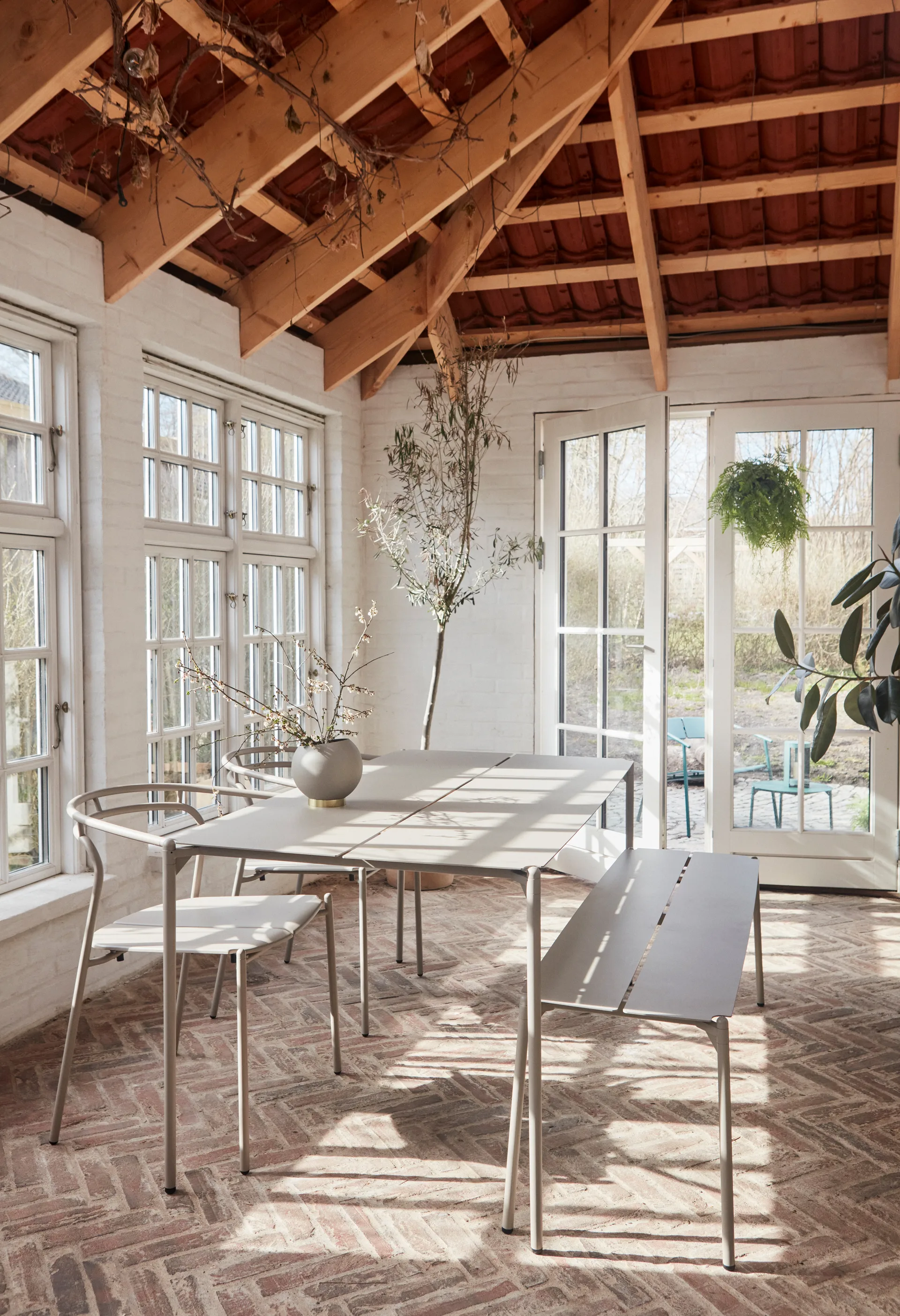 NOVO 벤치 145x45.5 cm, Taupe AYTM | 에이와이티엠