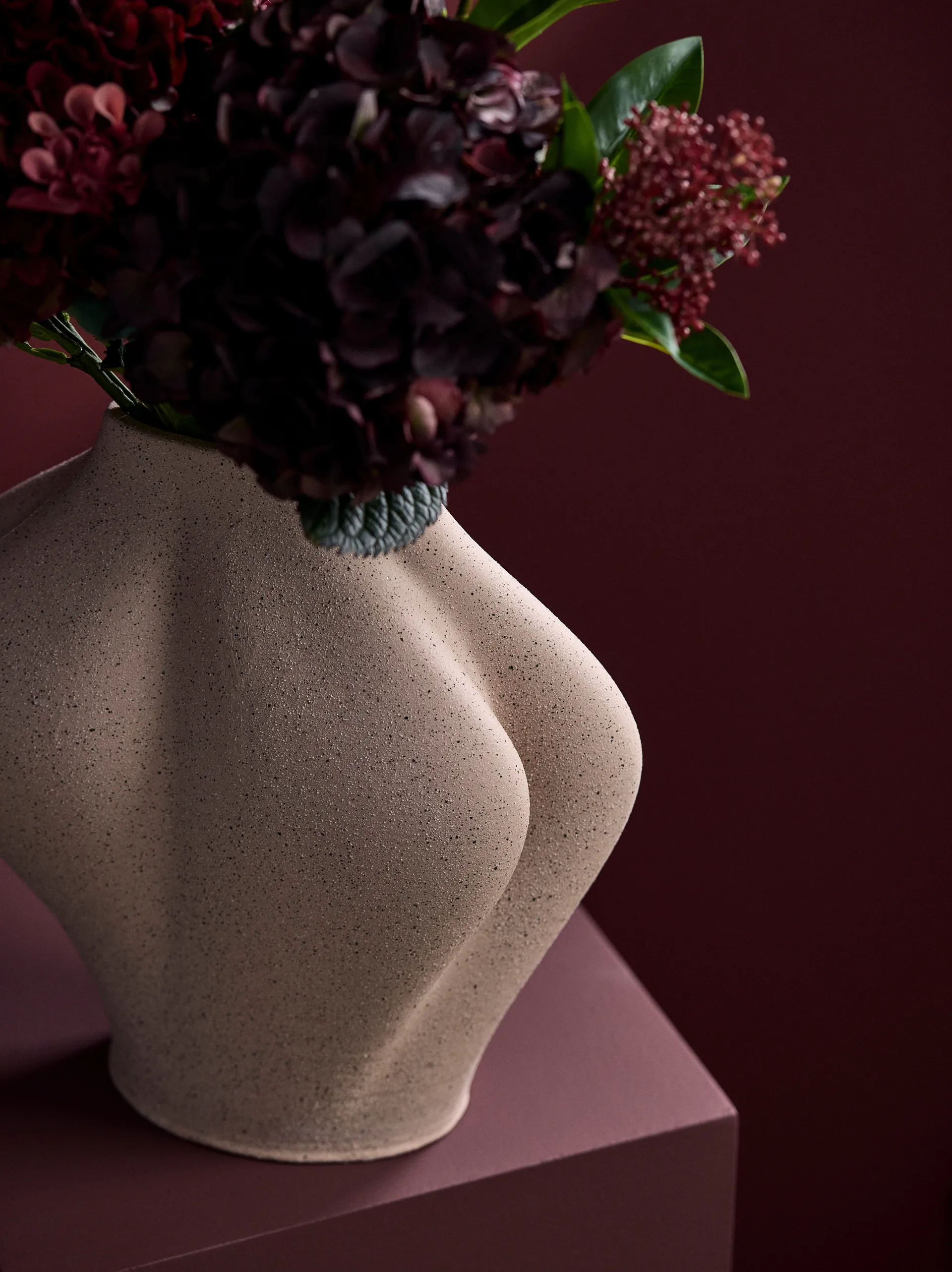 살타레 화병, Rose, Ø13.8x30 cm AYTM | 에이와이티엠