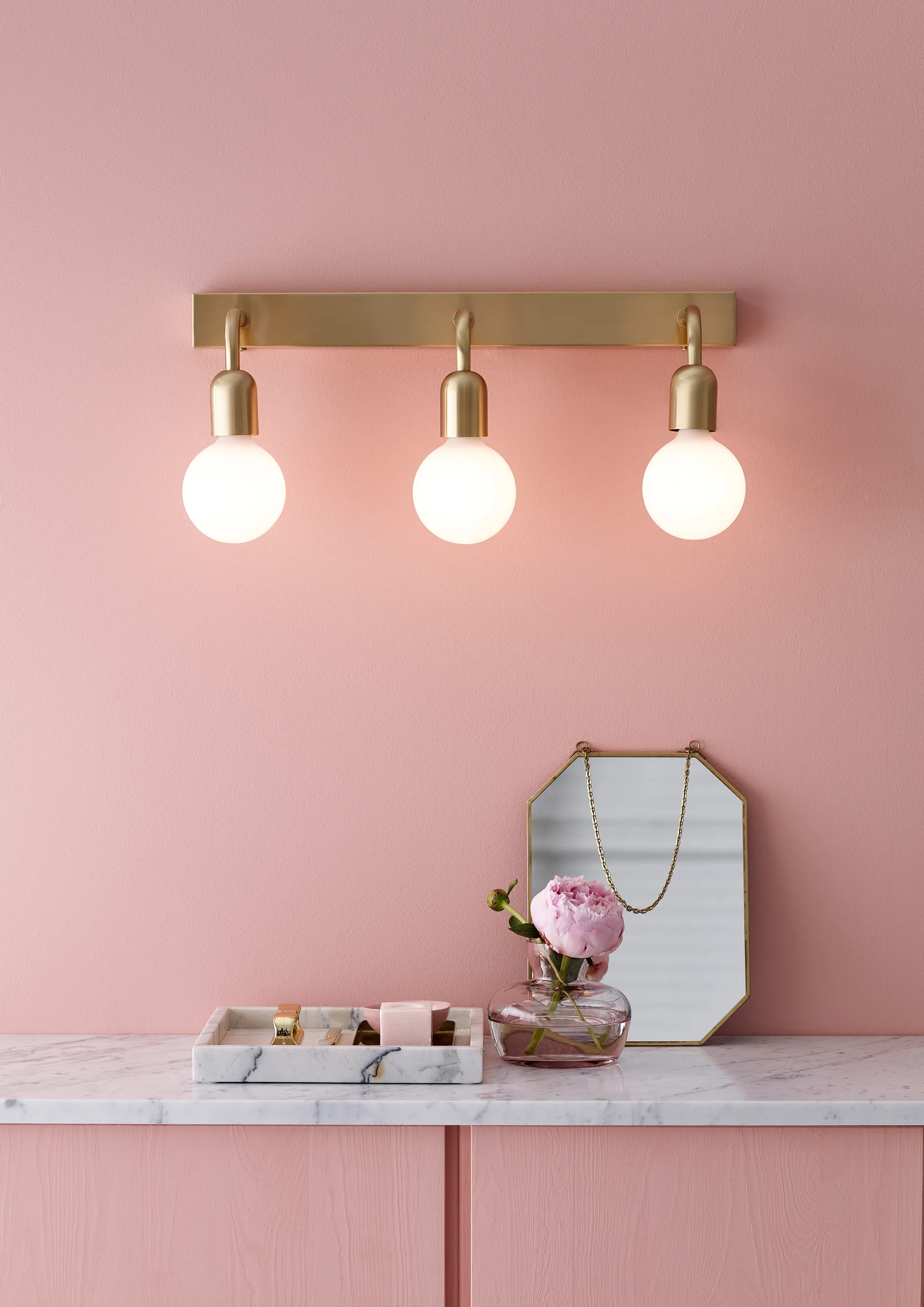 리갈 3 벽 조명 13.5 cm, Brushed brass Belid | 벨리드