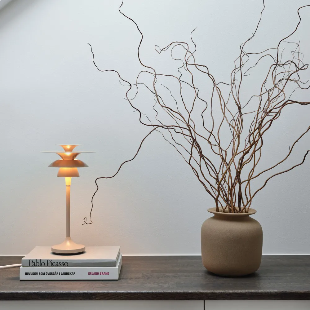 피카소 테이블 조명 스몰 34.8 cm, Nougat Belid | 벨리드