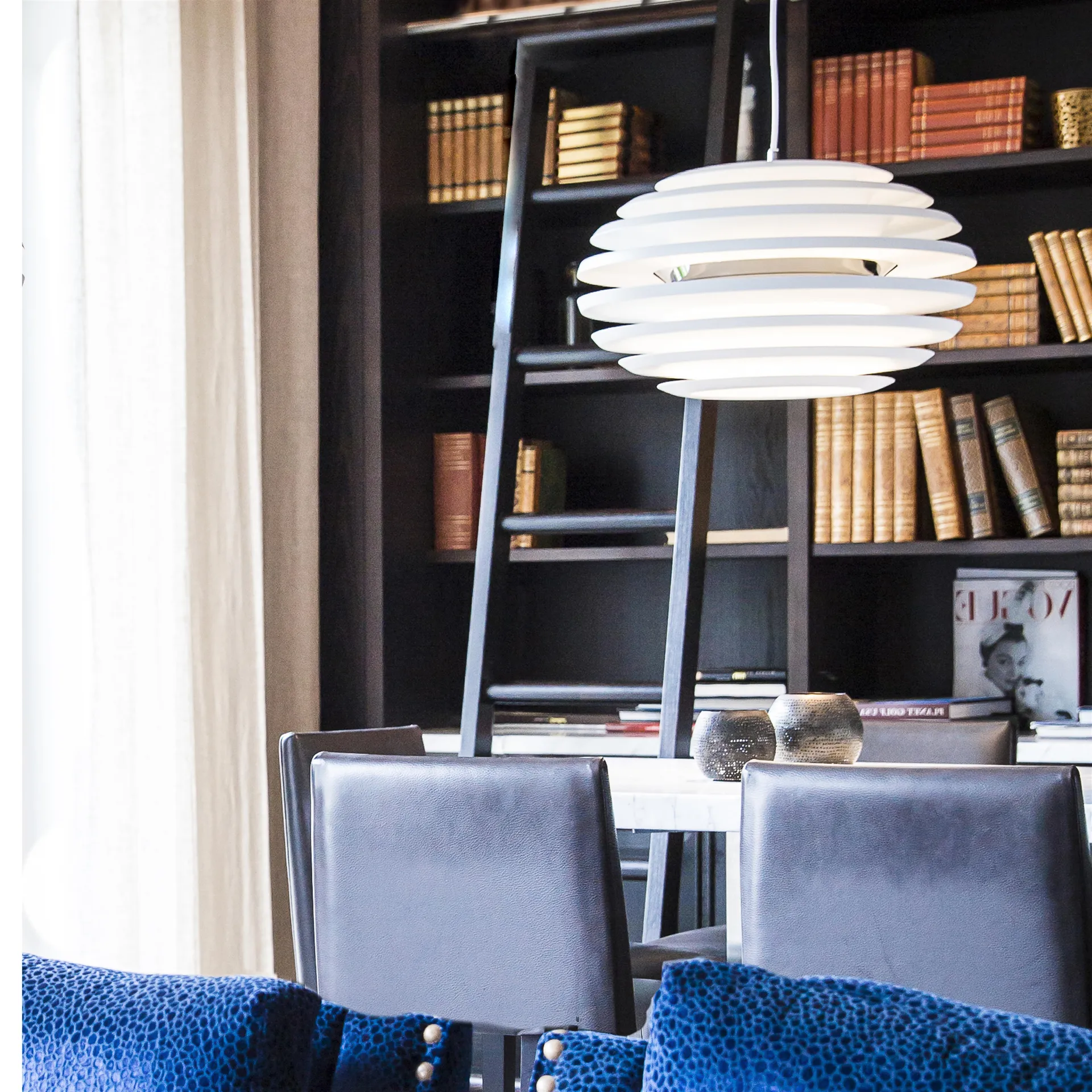 엘립스 펜던트 조명, matte white, brass Belid | 벨리드