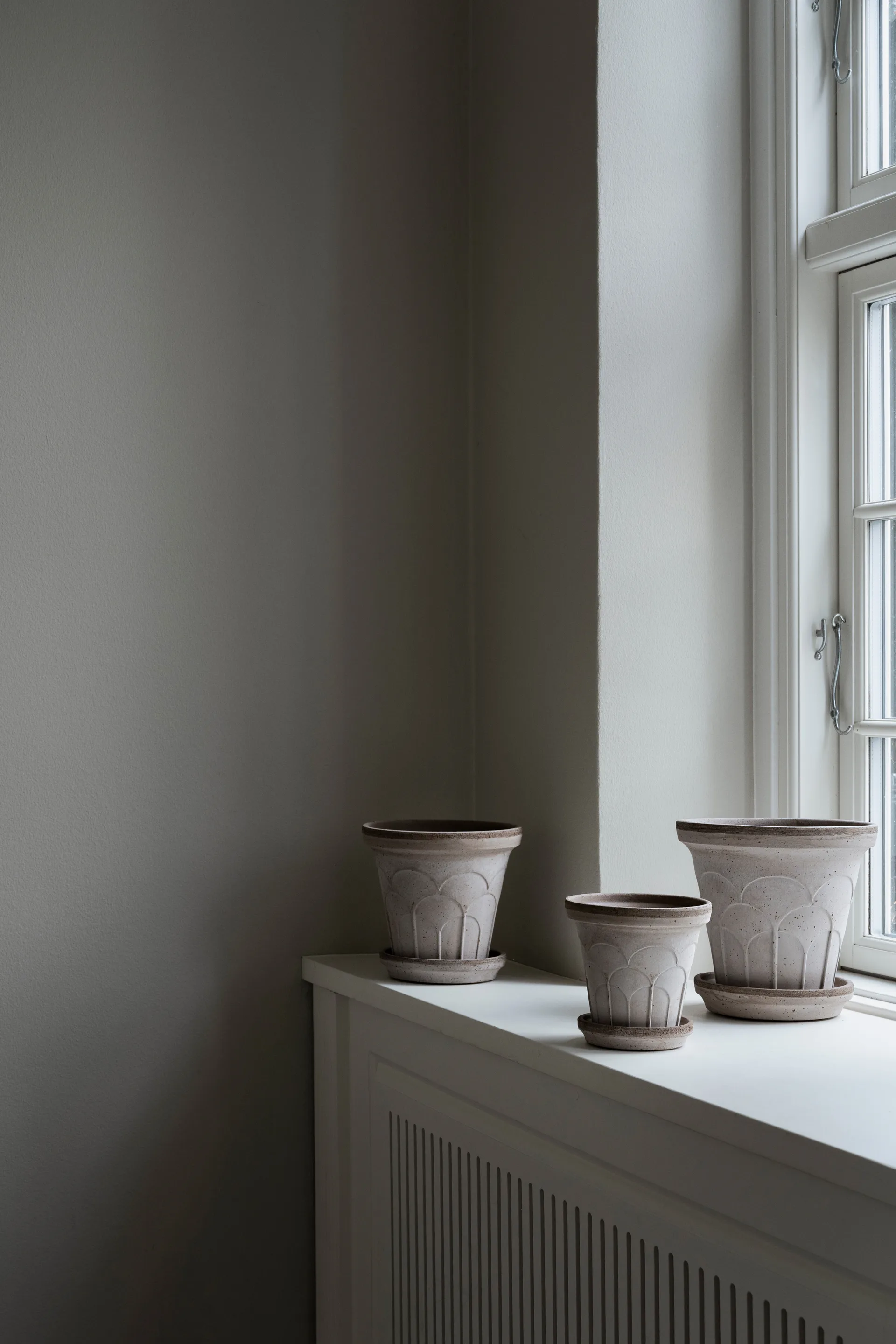 플뢰르 플라워팟(받침 포함), Grey, Ø12 cm Bergs Potter | 베르그 포터