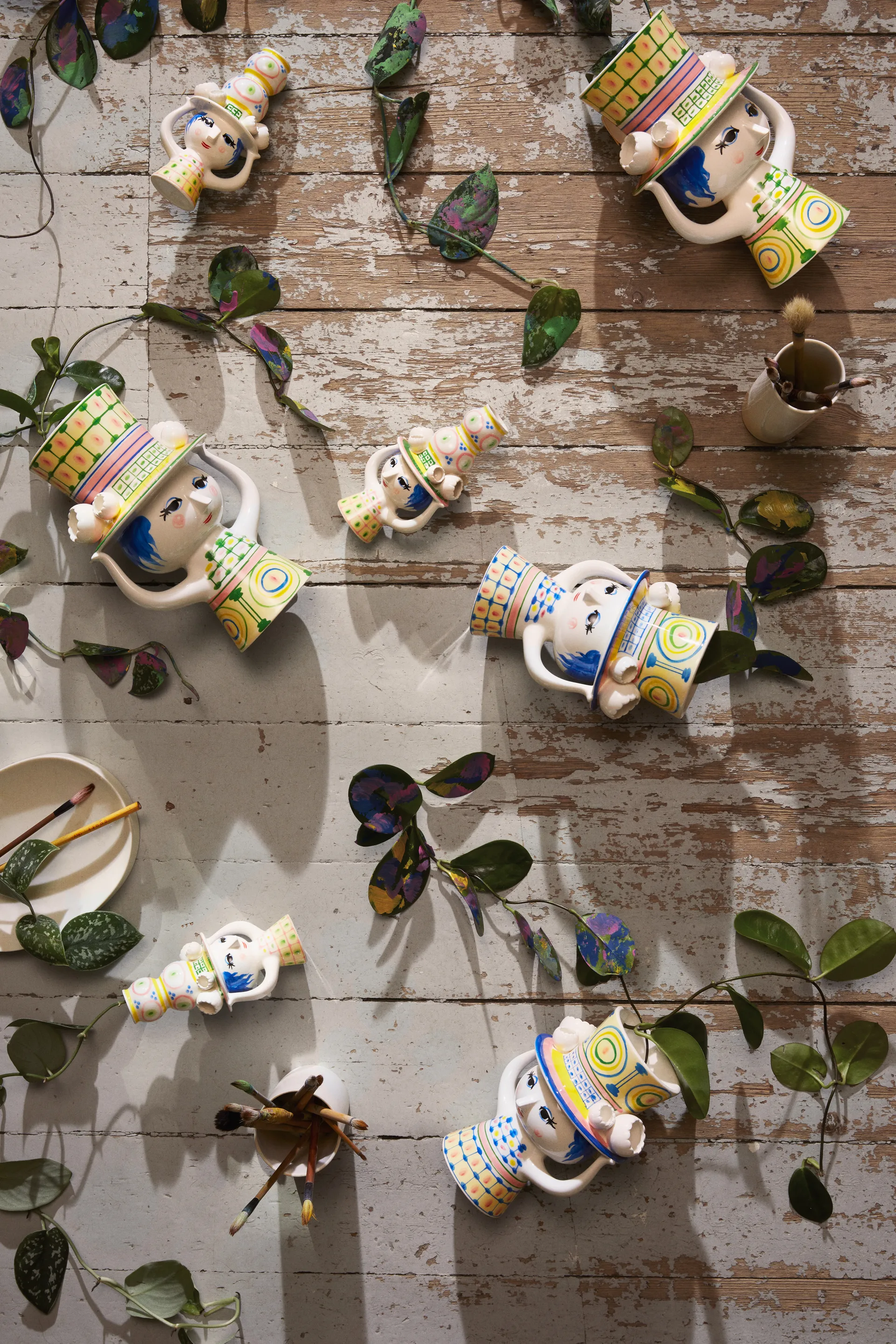 Lady & hat 화병 H24.5 cm, Green Bjørn Wiinblad | 뵨 윈블라드