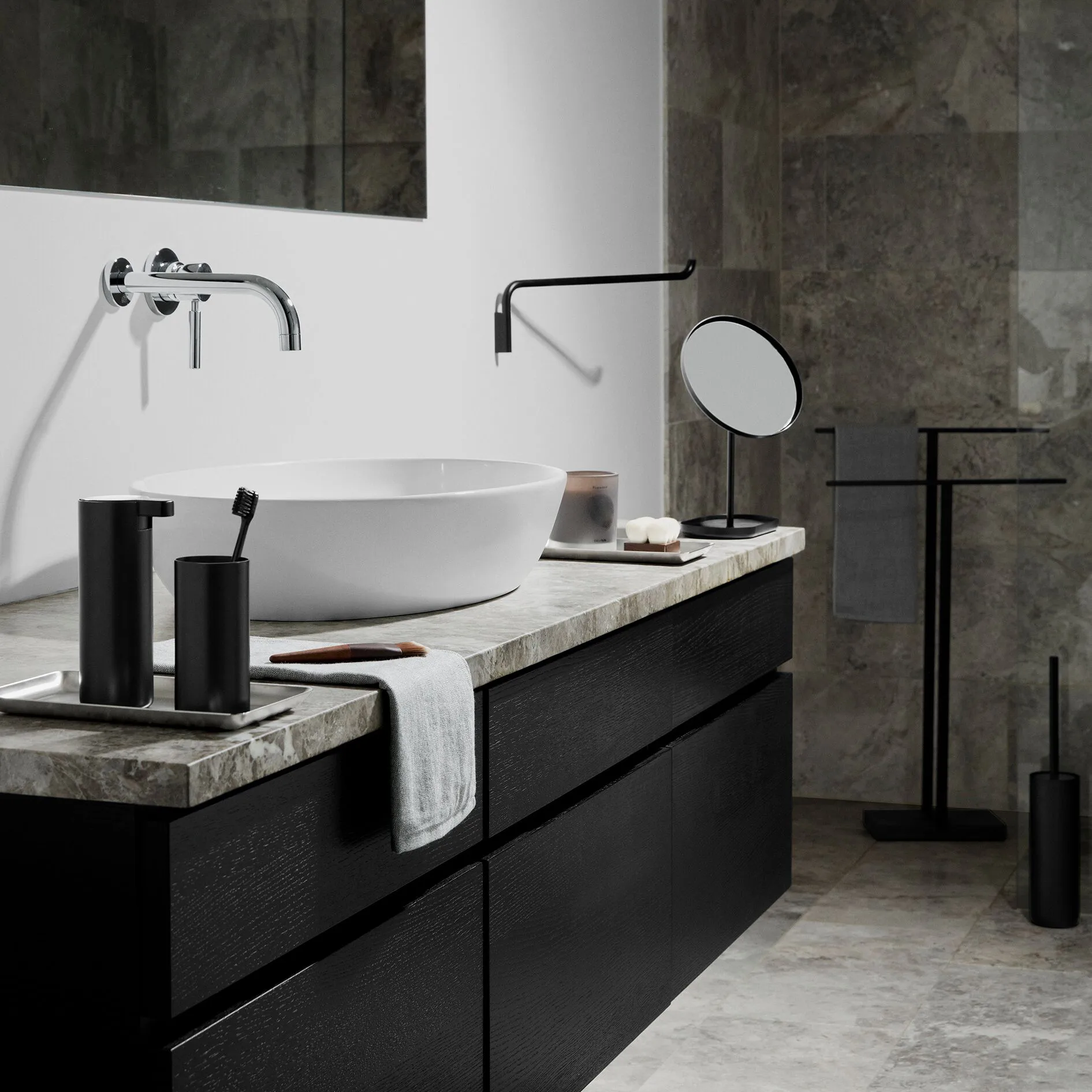 모도 비누 디스펜서, Black blomus | 블로무스