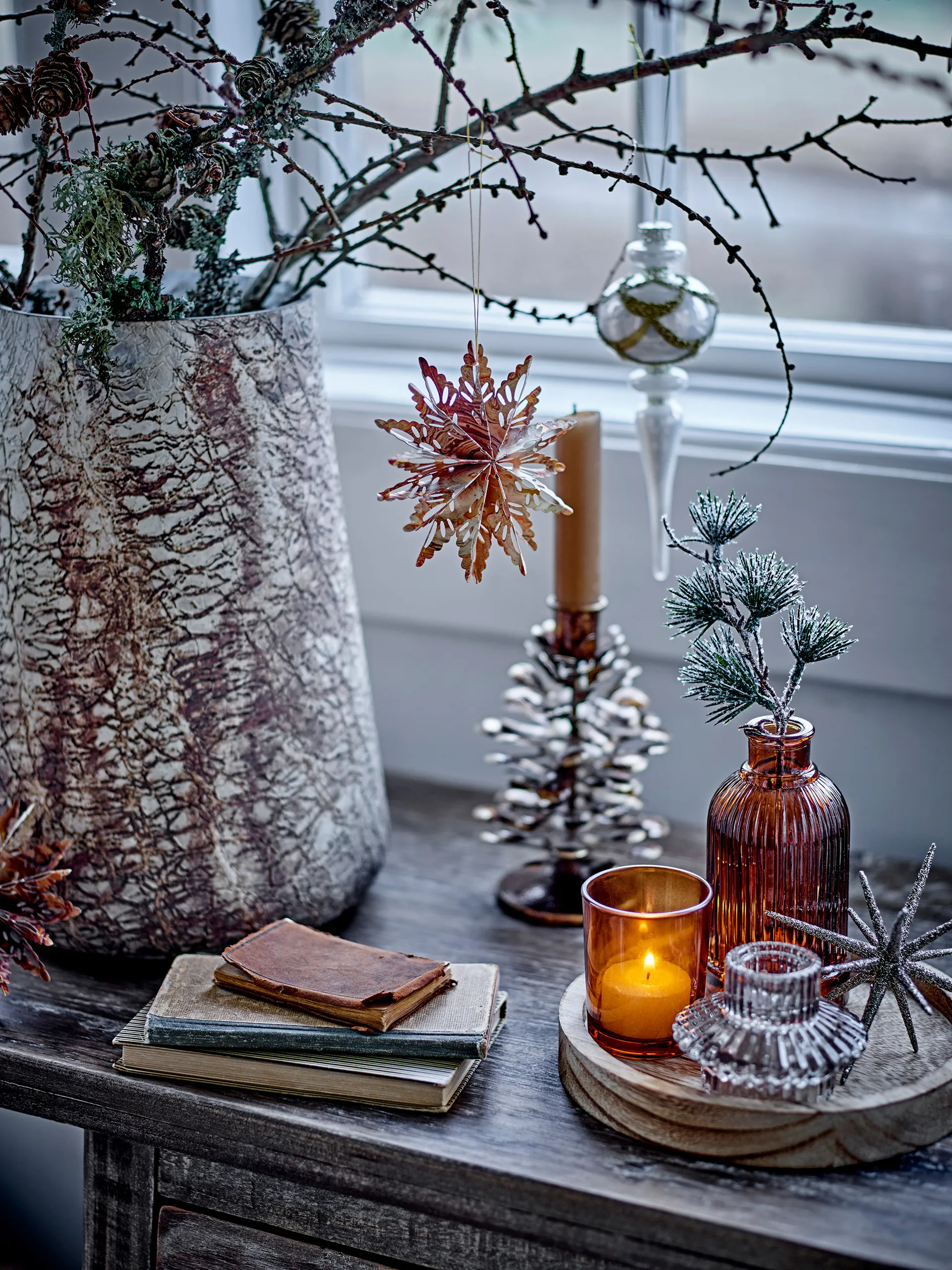 상가 라운드 트레이와 데코 오브제 6개 세트, Gold Bloomingville | 블루밍빌