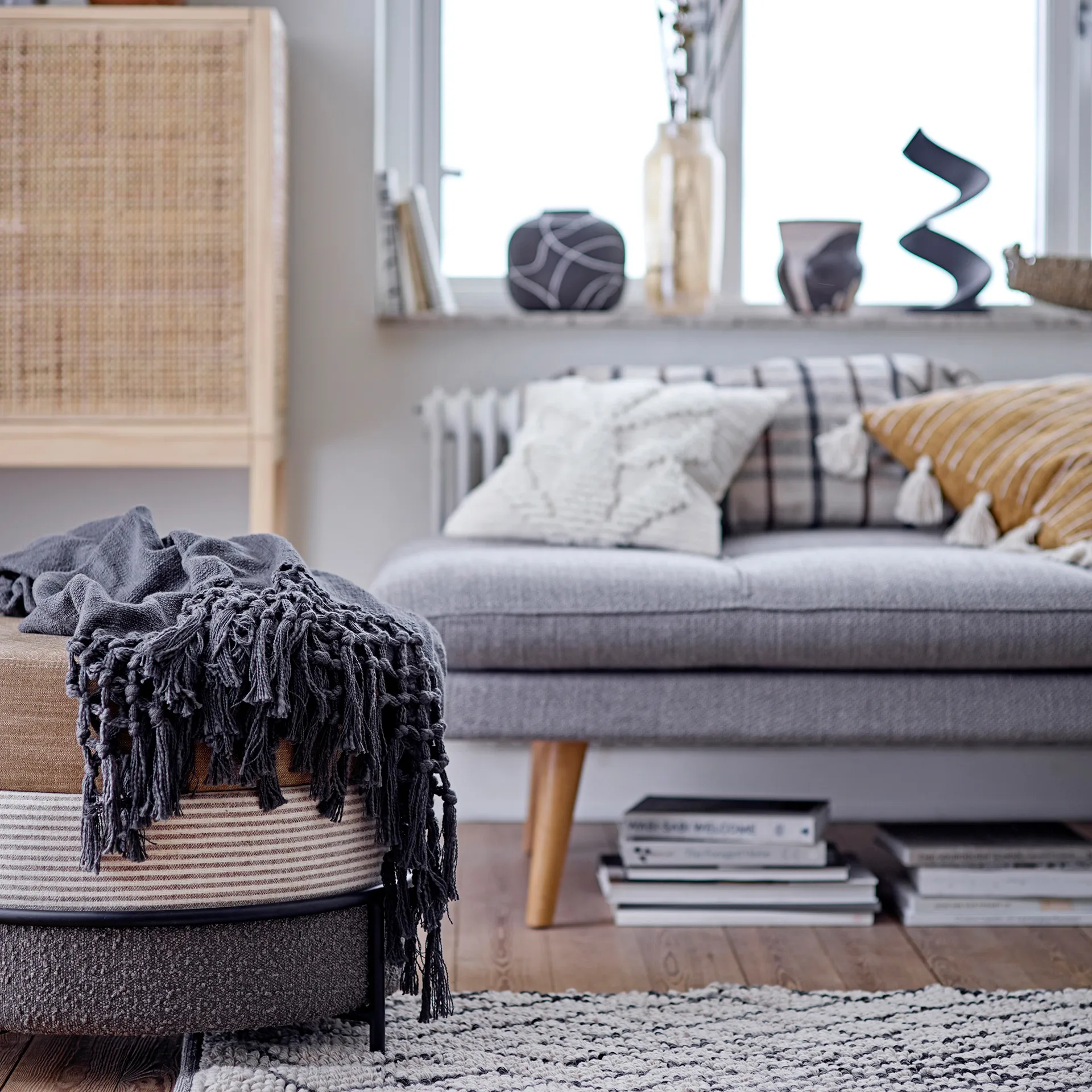 Niza 테라코타 화병 16.5 cm, black Bloomingville | 블루밍빌