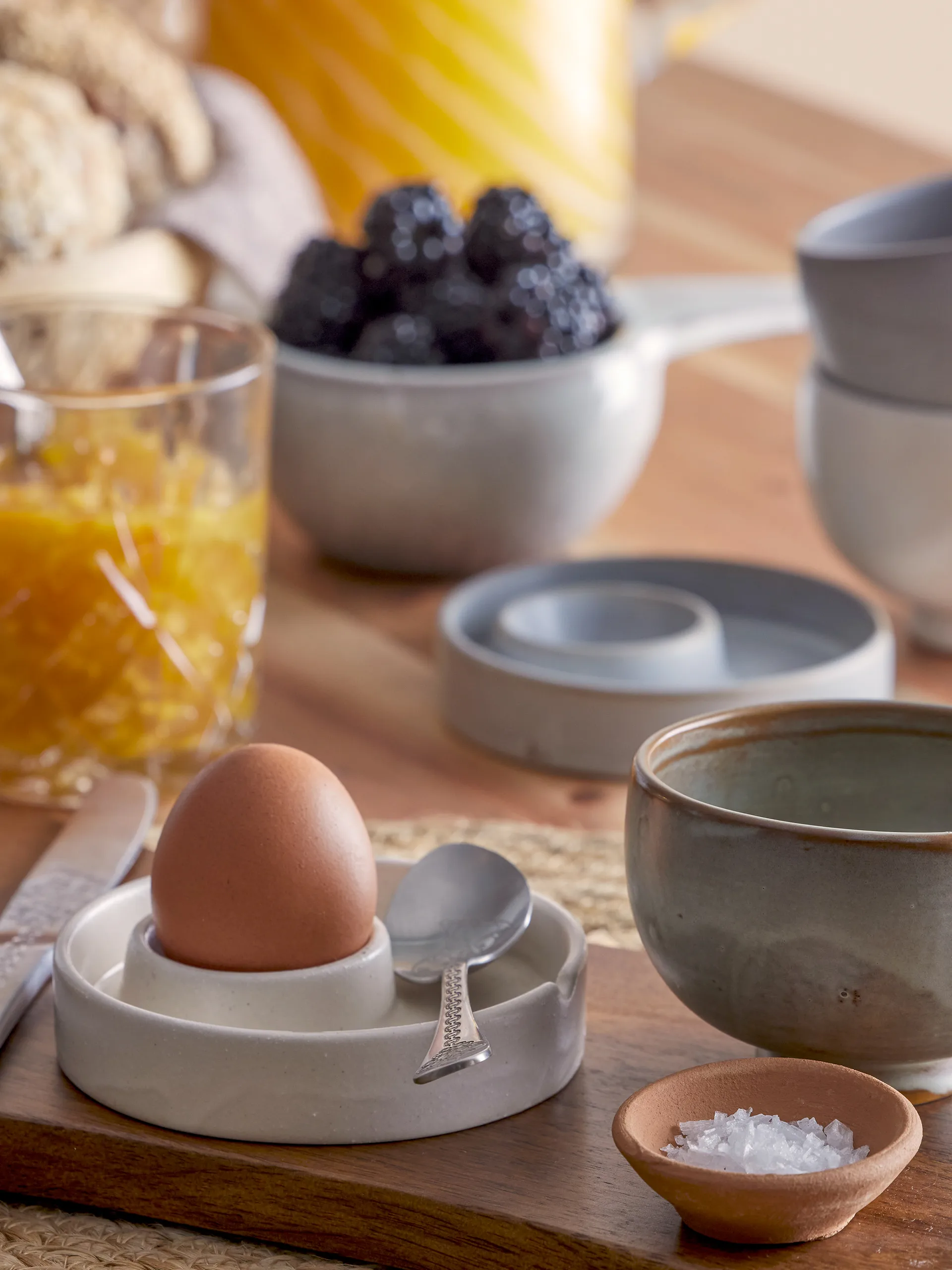 릴라 에그 컵 세트 om 2, grey-white Bloomingville | 블루밍빌