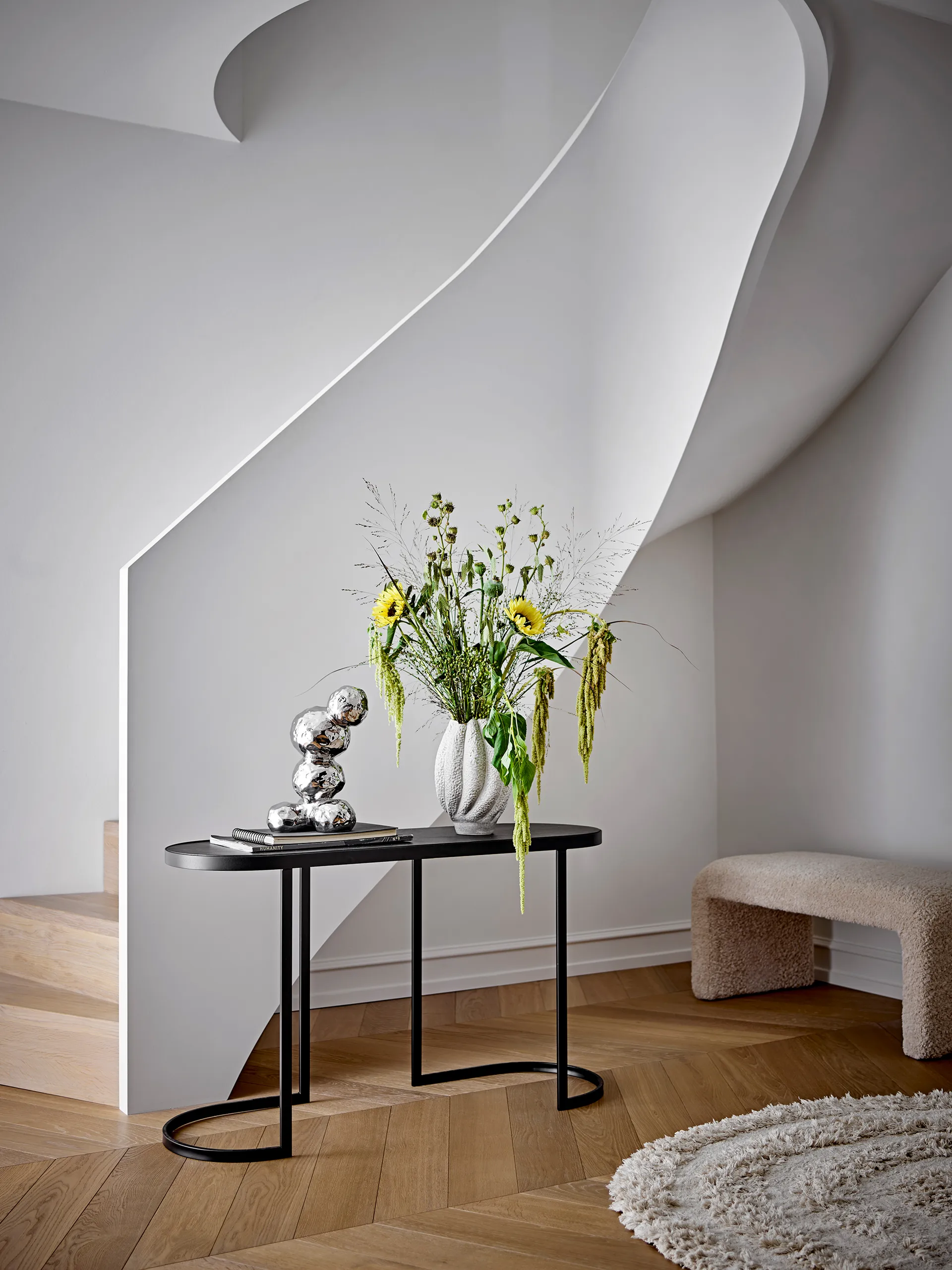 바비 조각상, Silver Bloomingville | 블루밍빌