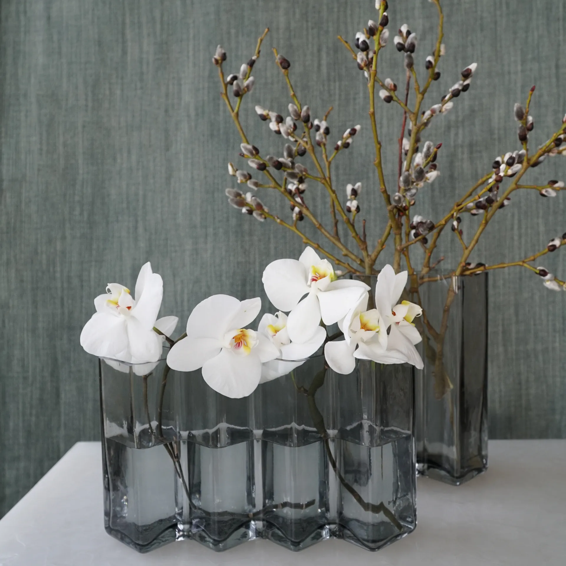 Row 화병 four chambers, Grey Born In Sweden | 본인스웨덴