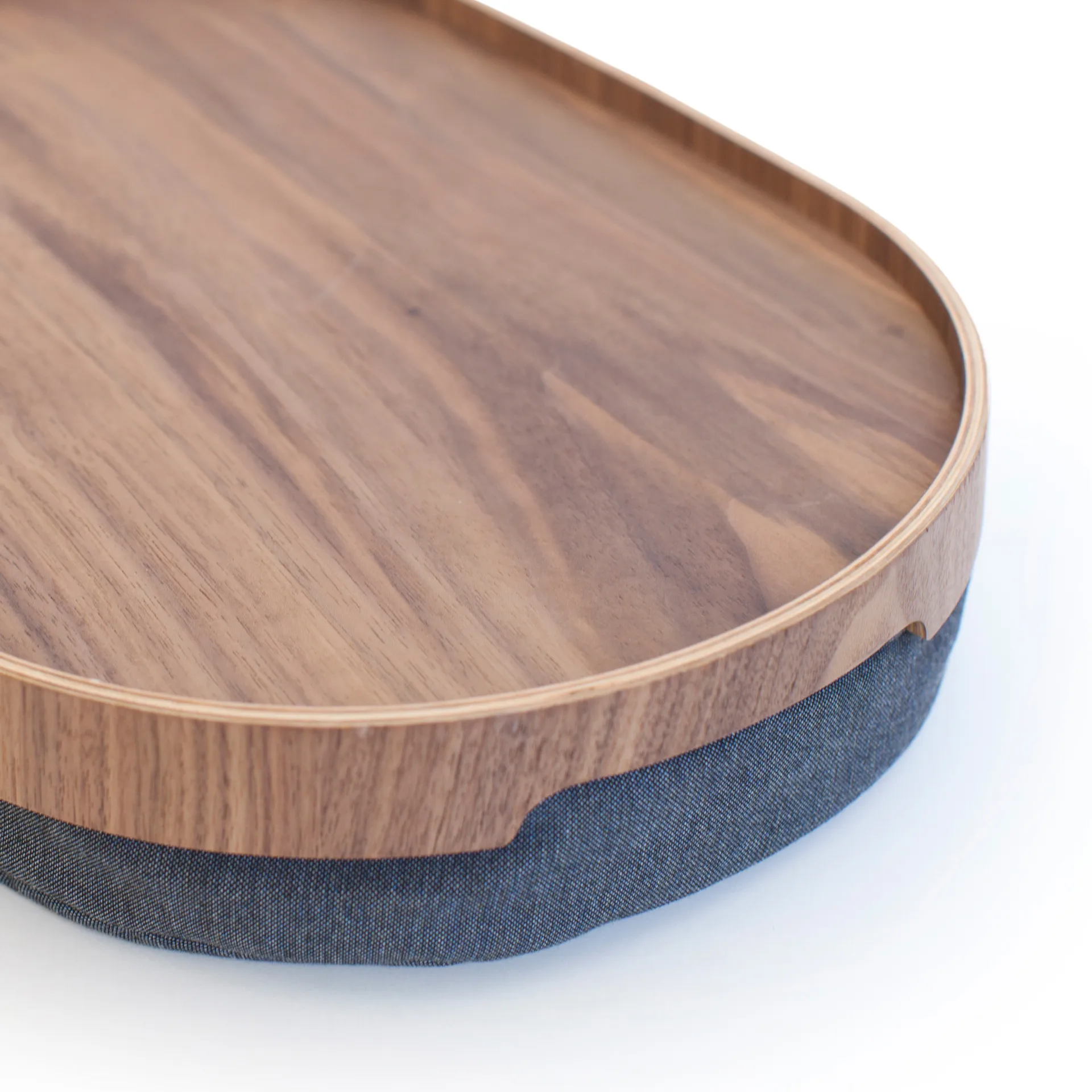 니 트레이 커블린 미듐 26x39 cm, Walnut Bosign | 보사인