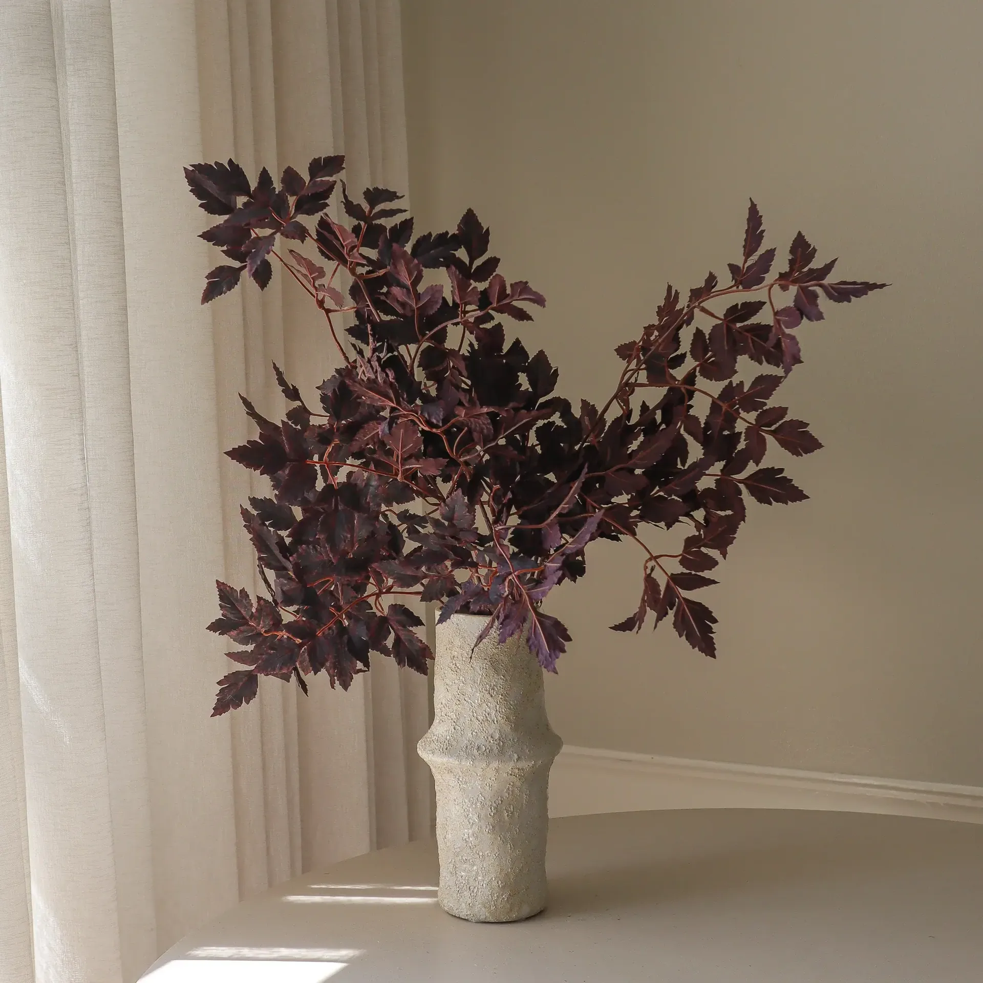 버건디 자두 잎 인조 부케, 85 cm, 4개 Botané | 보타네
