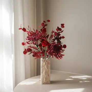 Berry drama 인조 꽃다발 - 스파이더 국화, 카네이션, 유칼립투스, 84 cm - Botané | 보타네