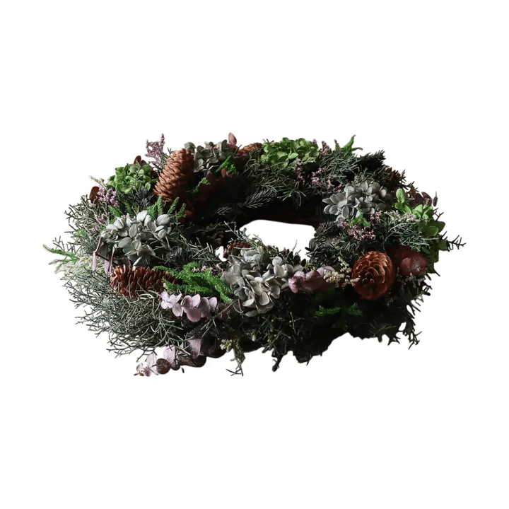 Botanical Forest Wreath 화관 - 수국–유칼립투스–침엽수 가지–솔방울, Ø40 cm - Botané | 보타네