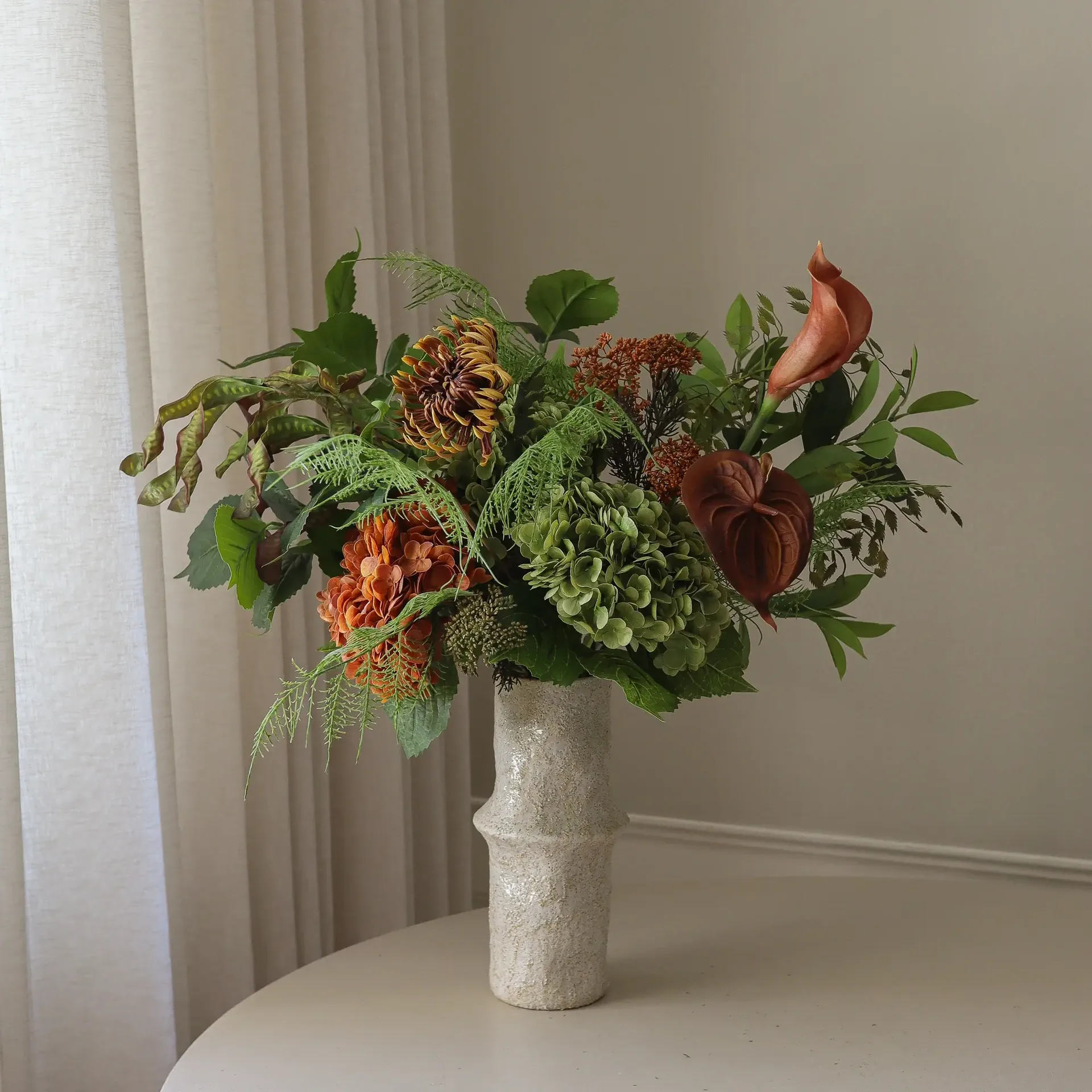 Cedar Grove 인조 꽃다발, 수국-반선인장다알리아-칼라, 90 cm, 14개 Botané | 보타네