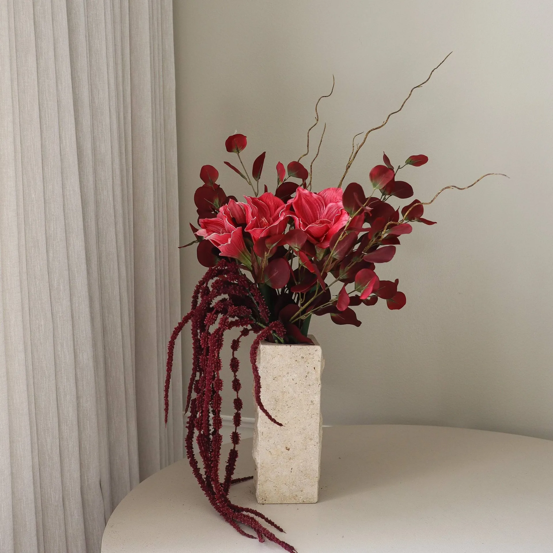 Deep bloom 인조 꽃다발, 아마릴리스, 유칼립투스, 아마란스, 가지, 120 cm Botané | 보타네