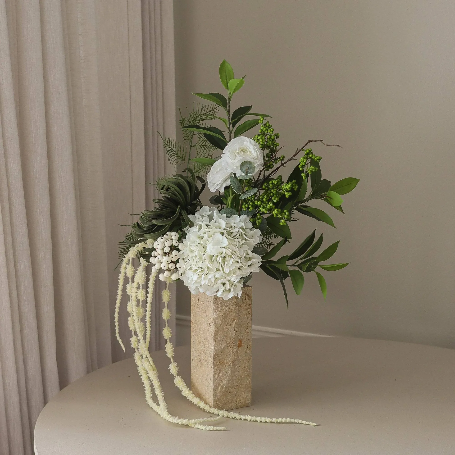 Green veil 인조 꽃다발, 라넌큘러스, 수국, 아마란스, 85 cm Botané | 보타네