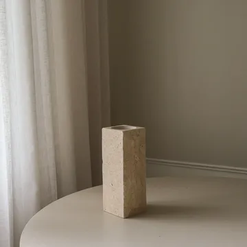 Limestone Edge 대리석 화병 - 미듐, 30 cm - Botané | 보타네