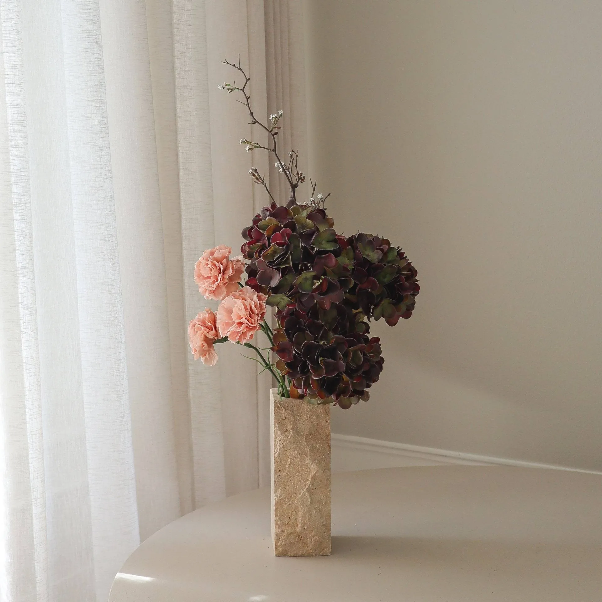 Moody blush 인조 꽃다발, 수국, 카네이션, 가지, 97 cm Botané | 보타네