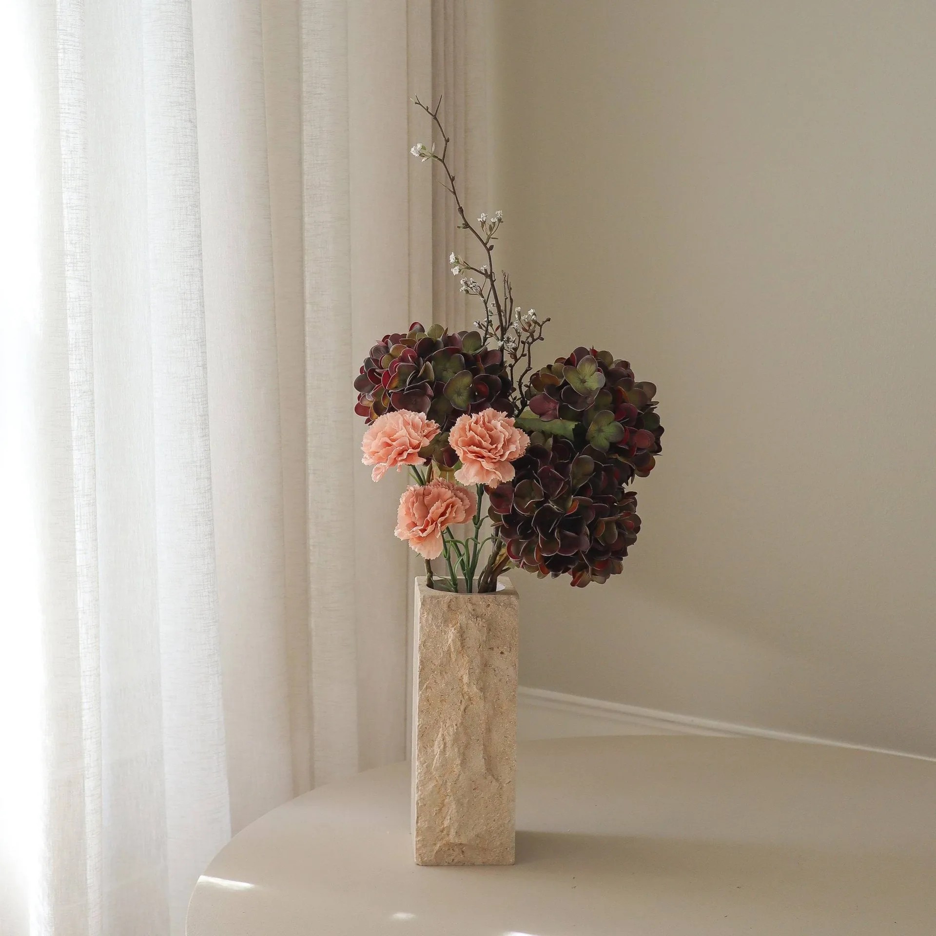 Moody blush 인조 꽃다발, 수국, 카네이션, 가지, 97 cm Botané | 보타네