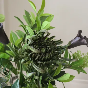Verdant Noir 인조 부케 - 칼라-거미국화-가을해바라기, 92 cm, 13개 - Botané | 보타네
