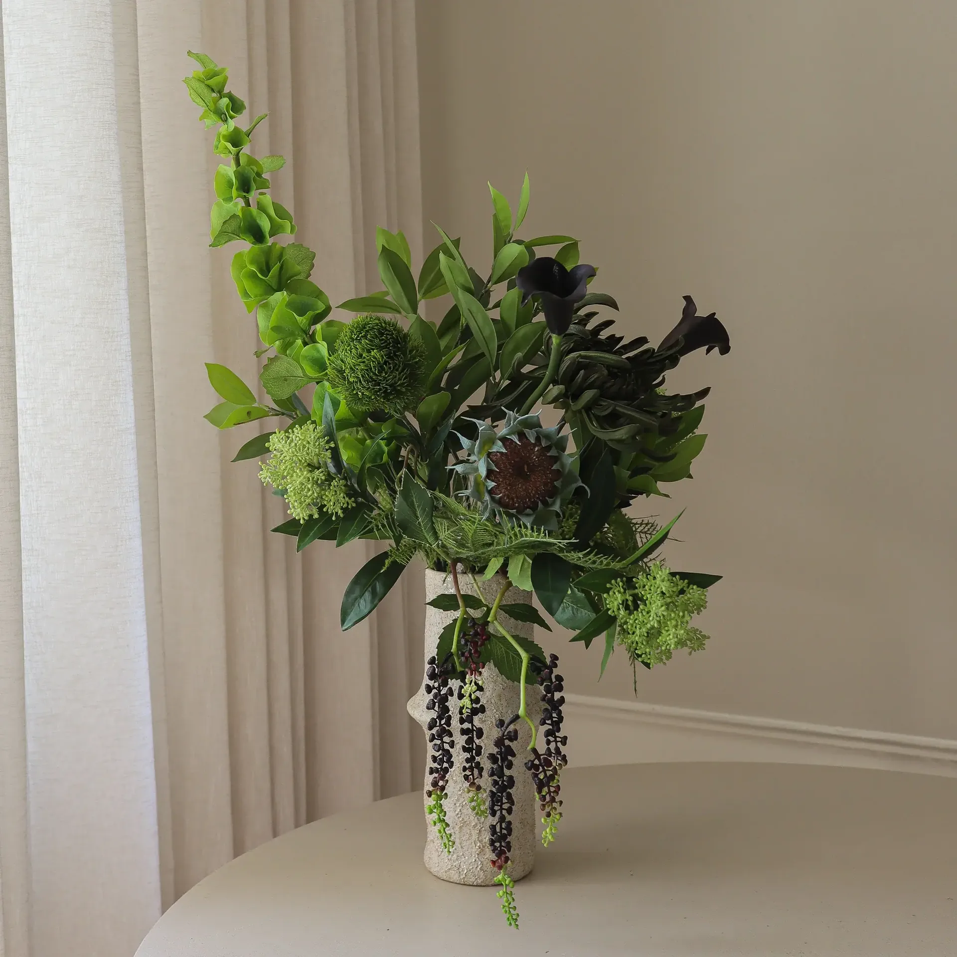 Verdant Noir 인조 부케, 칼라-거미국화-가을해바라기, 92 cm, 13개 Botané | 보타네