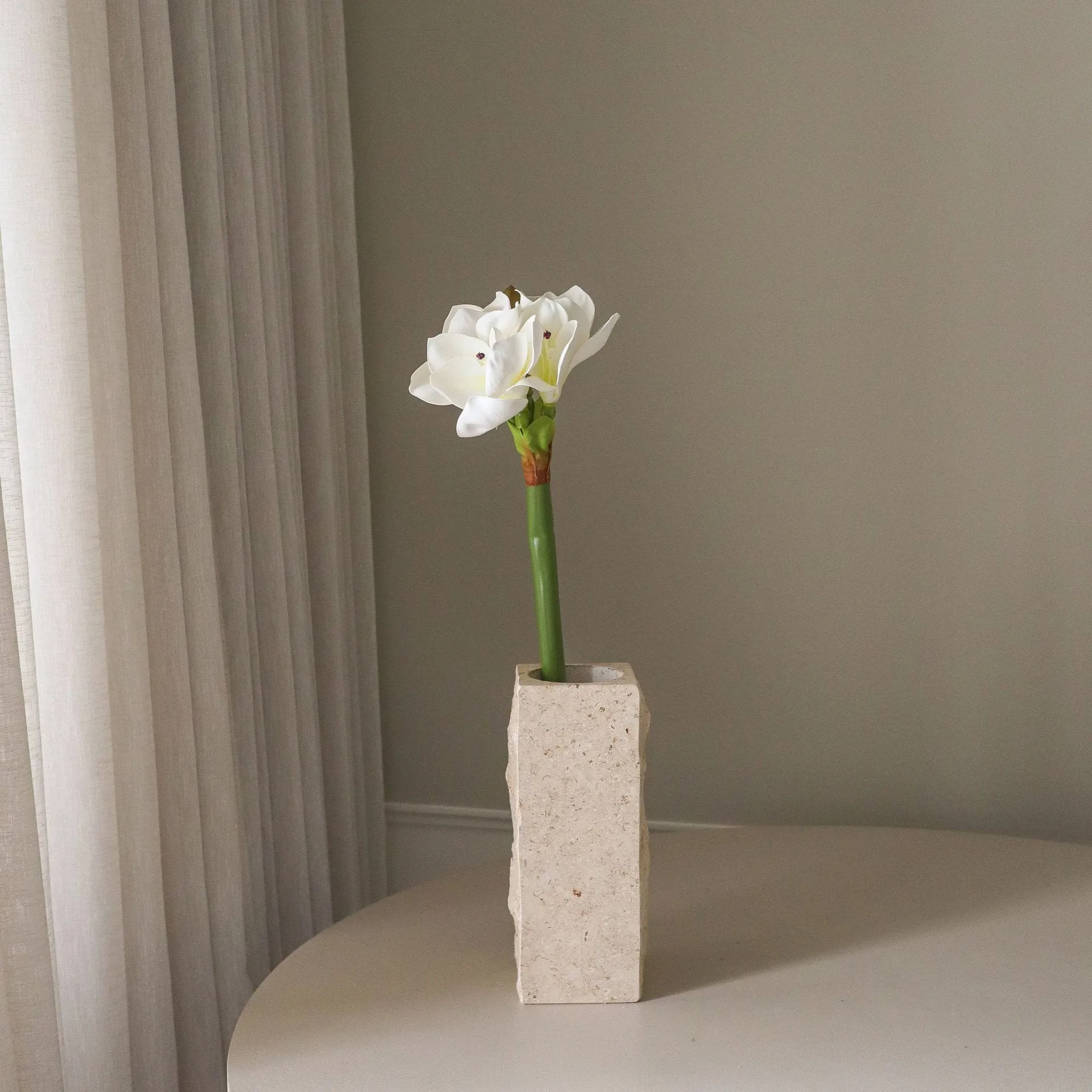 아마릴리스 인조 꽃, White, 73 cm Botané | 보타네