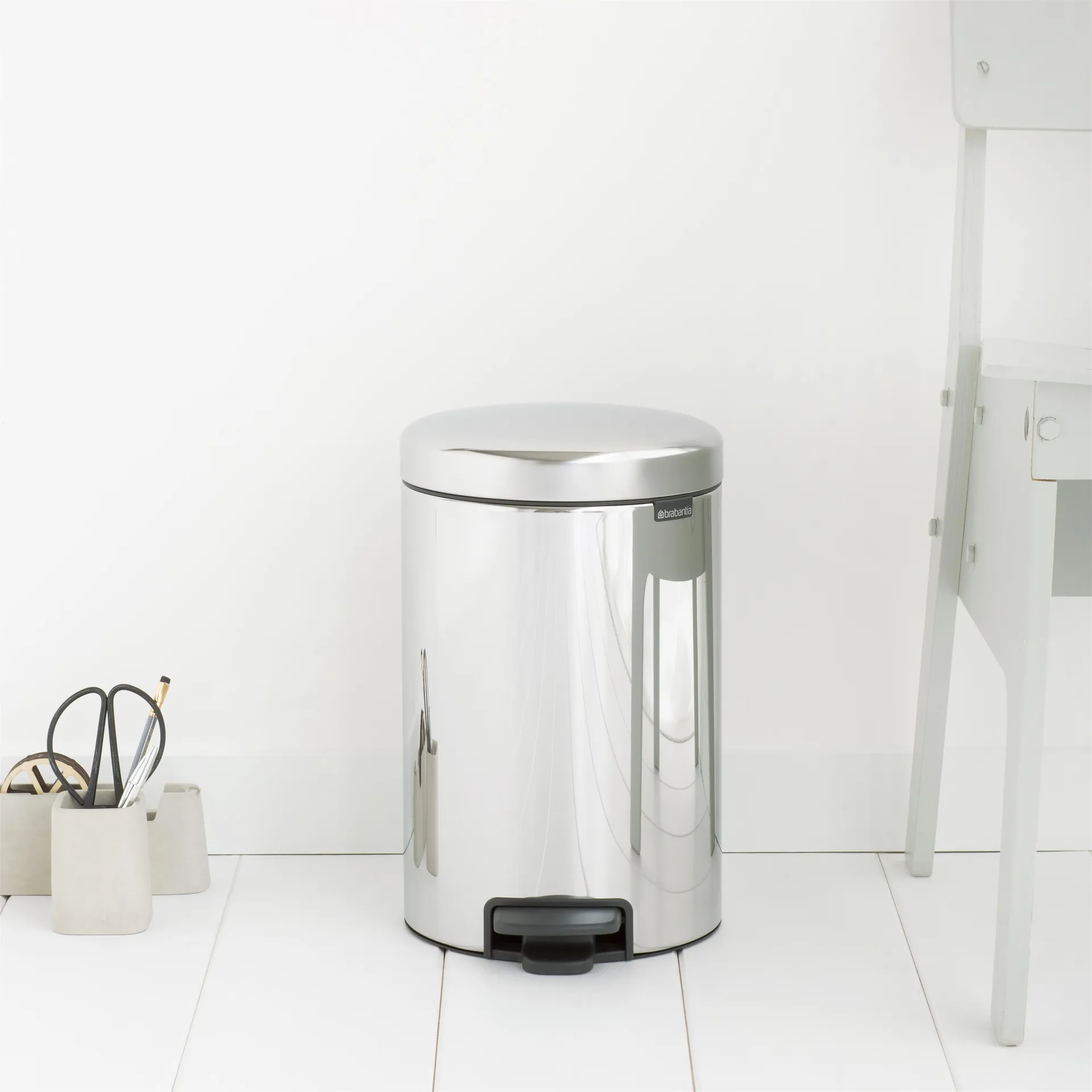 뉴 아이콘 페달 빈 휴지통 12 L, brilliant steel Brabantia | 브라반티아