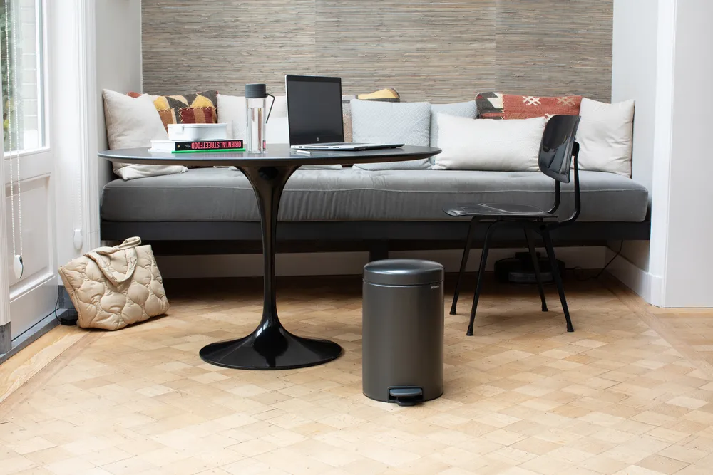 뉴 아이콘 페달 빈 휴지통 12 L, Confident grey Brabantia | 브라반티아