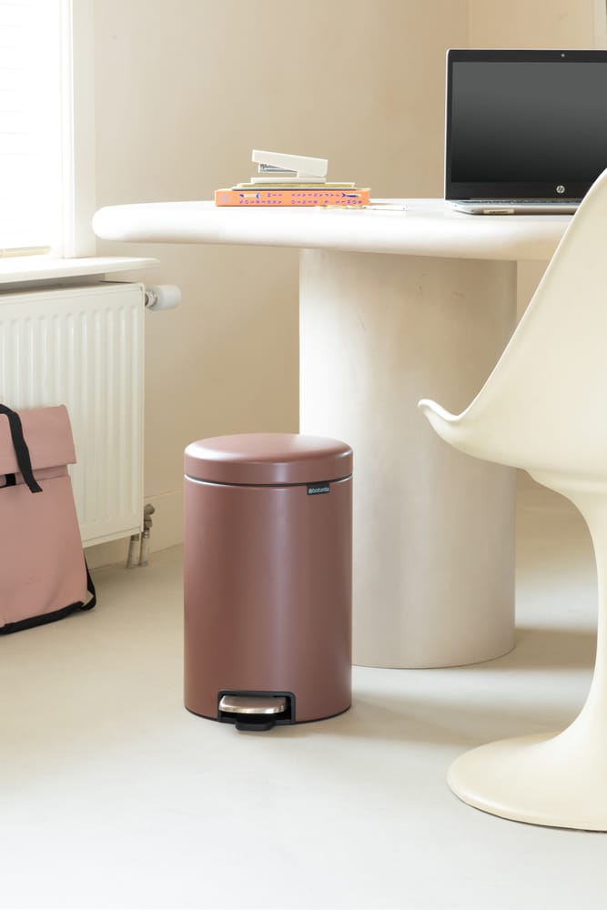 뉴 아이콘 페달 빈 휴지통 12 리터, Satin taupe Brabantia | 브라반티아