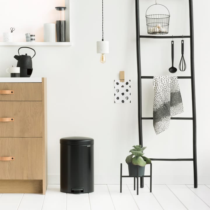 뉴 아이콘 페달 빈 휴지통 20 리터, matte black Brabantia | 브라반티아