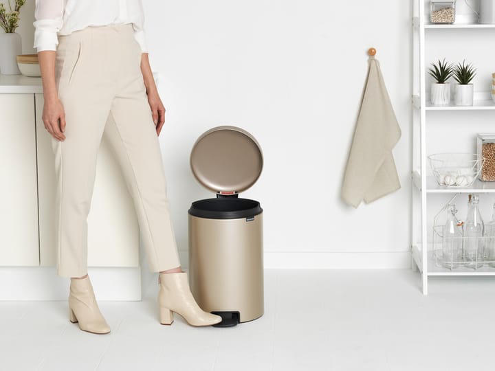 뉴 아이콘 페달 빈 휴지통 20 ��리터, Metallic Gold Brabantia | 브라반티아