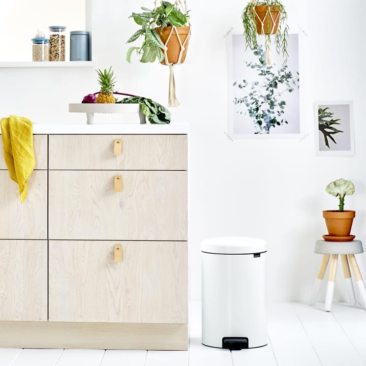 뉴 아이콘 페달 빈 휴지통 20 리터, white Brabantia | 브라반티아