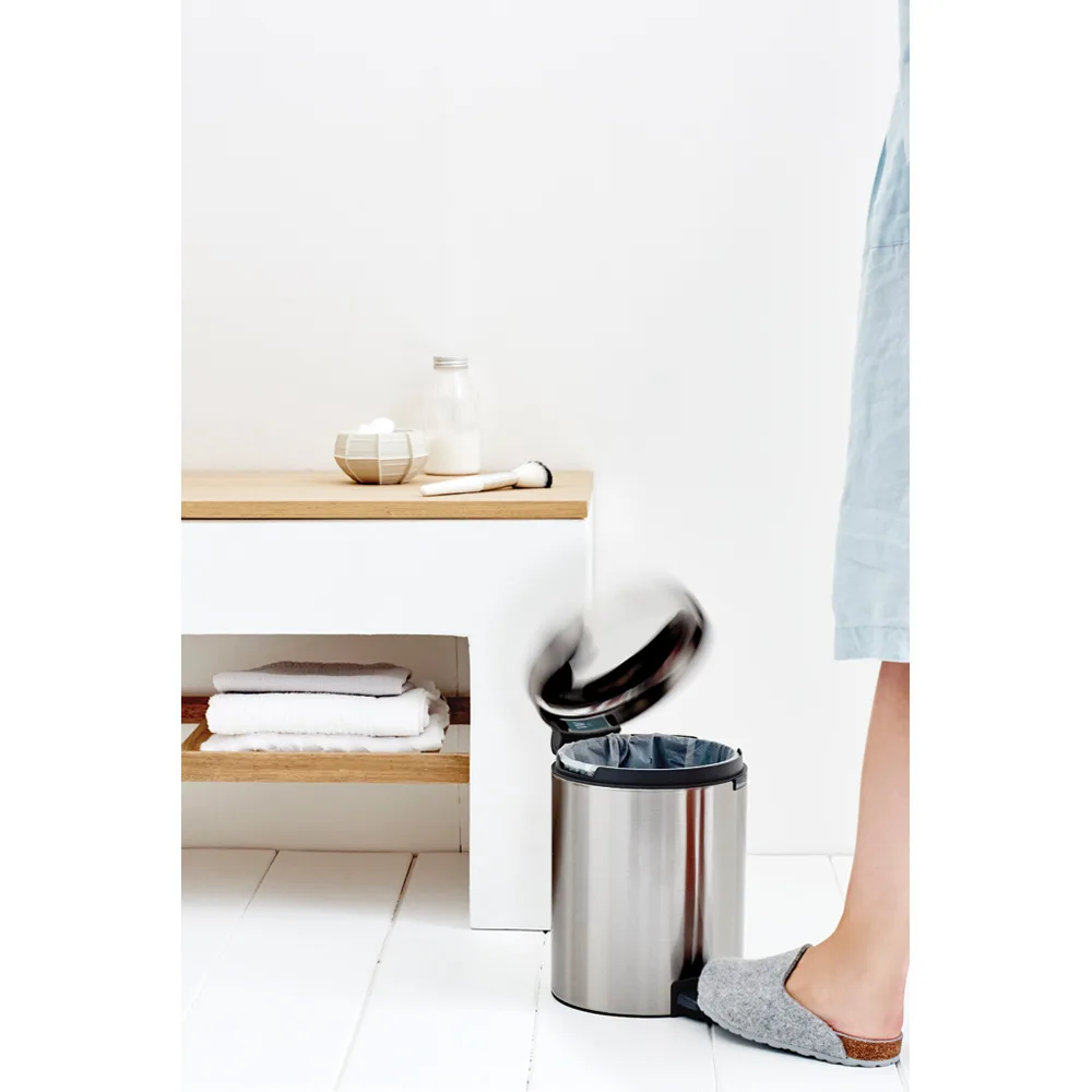 뉴 아이콘 페달 빈 휴지통 5 L, Matt steel fingerprint proof Brabantia | 브라반티아