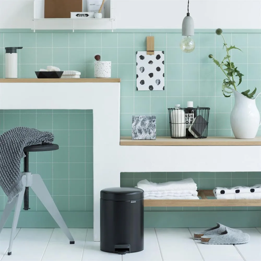 뉴 아이콘 페달 빈 휴지통 5 L, matte black Brabantia | 브라반티아