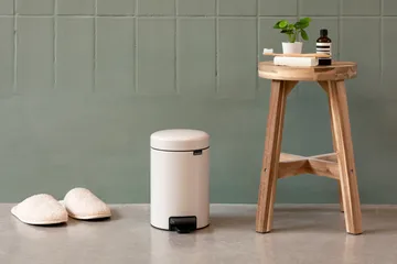 뉴 아이콘 페달 빈 휴지통 5 L - Soft beige - Brabantia | 브라반티아