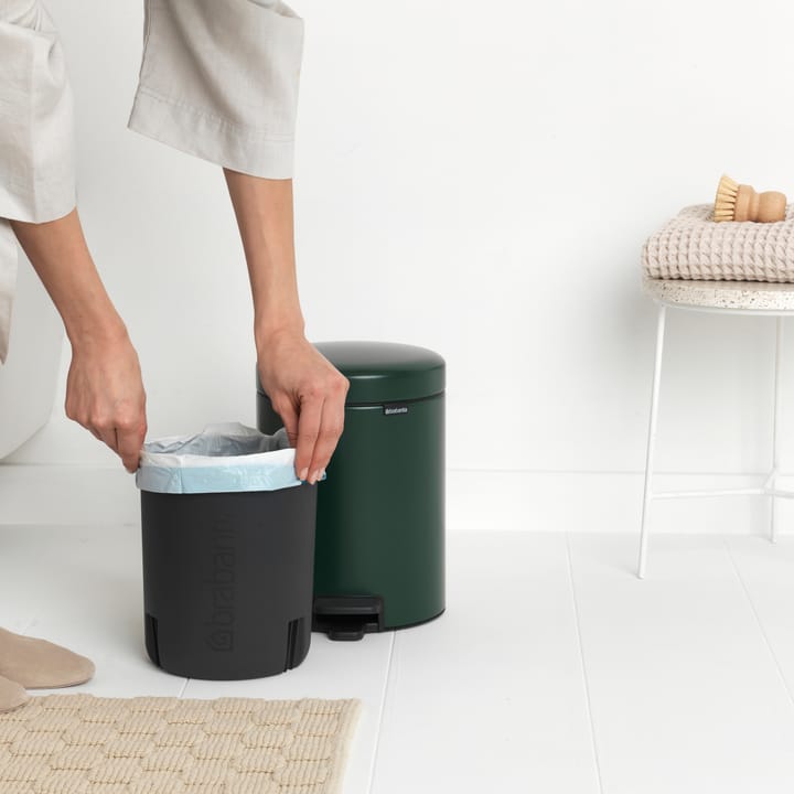 뉴 아이콘 페달 빈 휴지통 5 리터, pine green Brabantia | 브라반티아