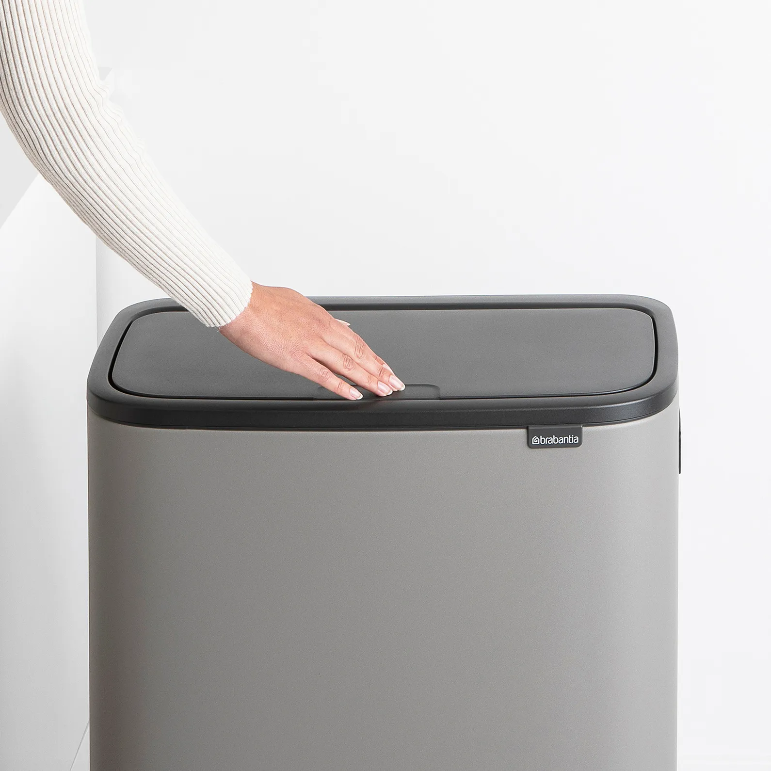 보 터치 빈 휴지통 하이 60 L, Mineral concrete grey Brabantia | 브라반티아