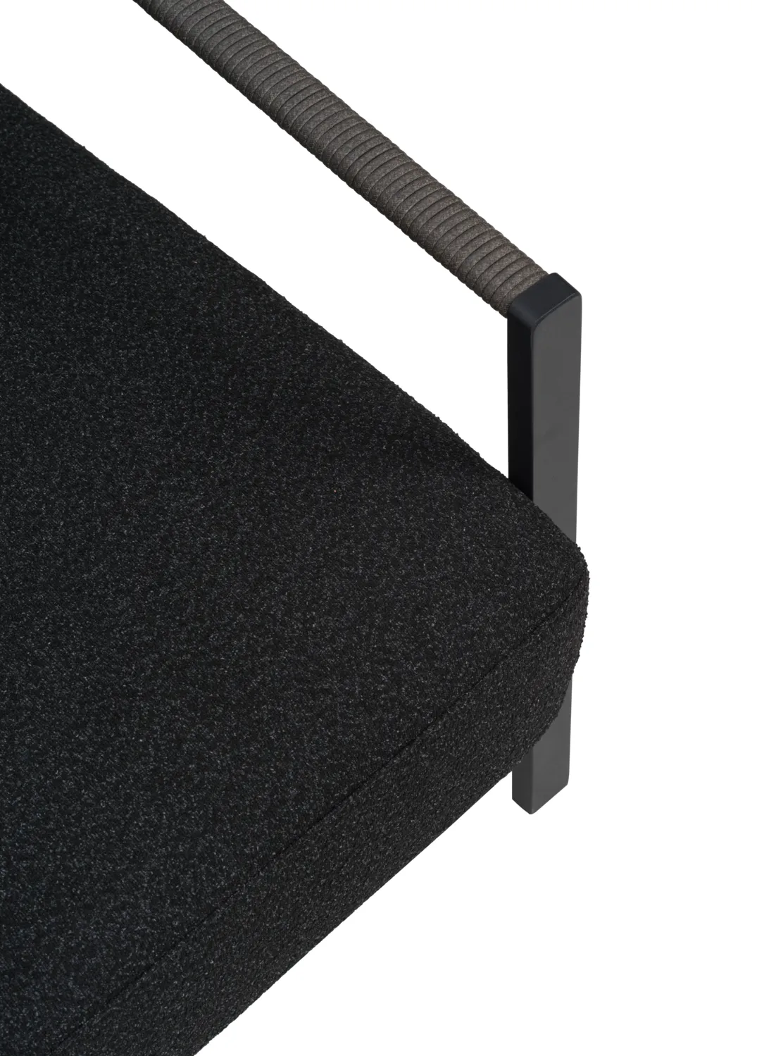 리라 암체어, Black-teddy black Brafab