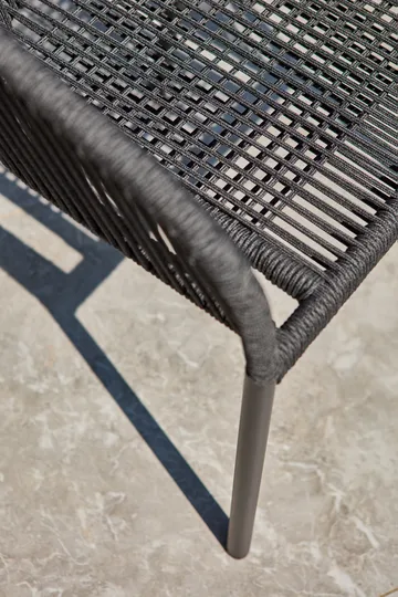 델타 암체어 - Black - Brafab