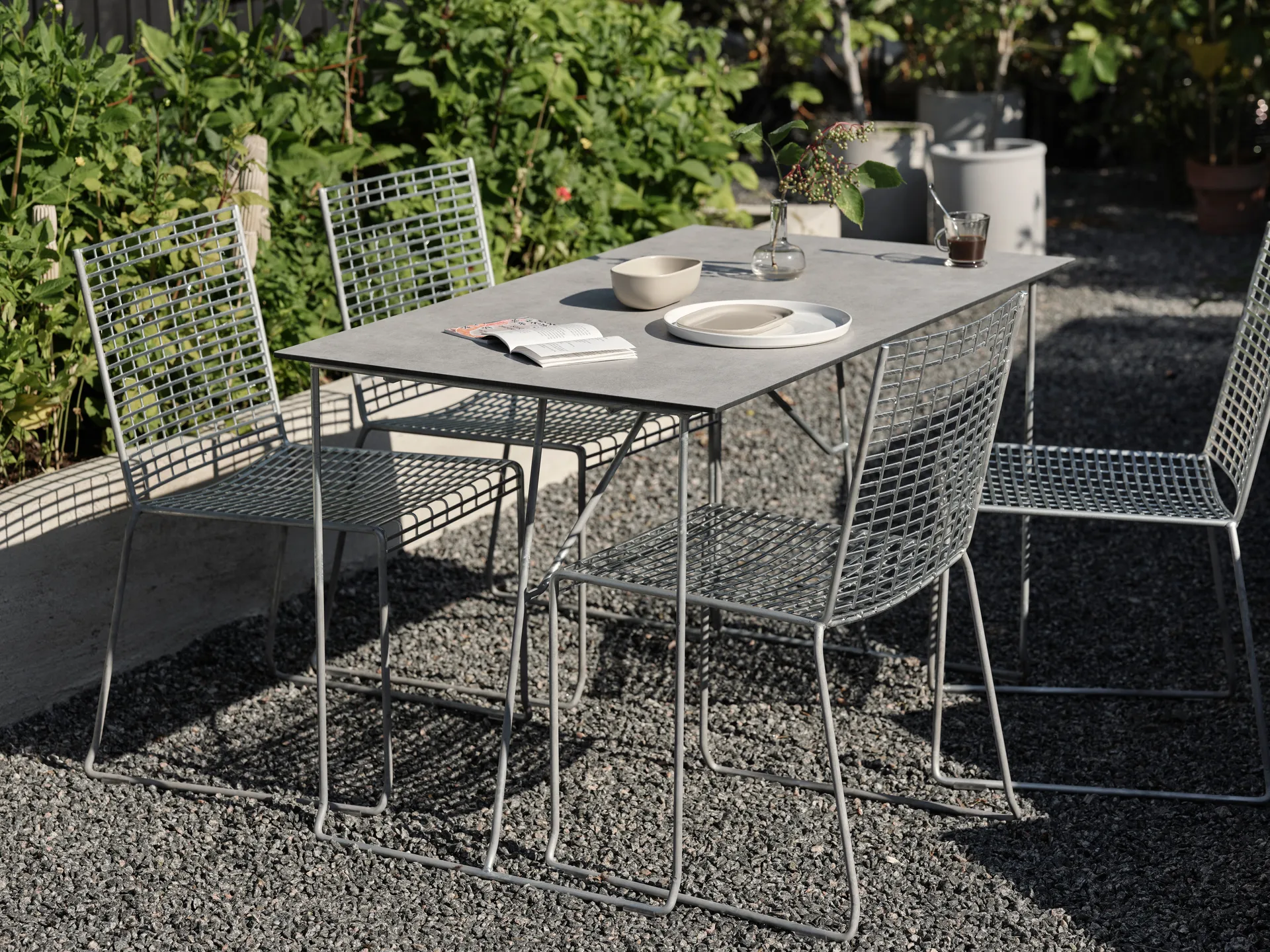 시나프 체어, Galvanized Brafab