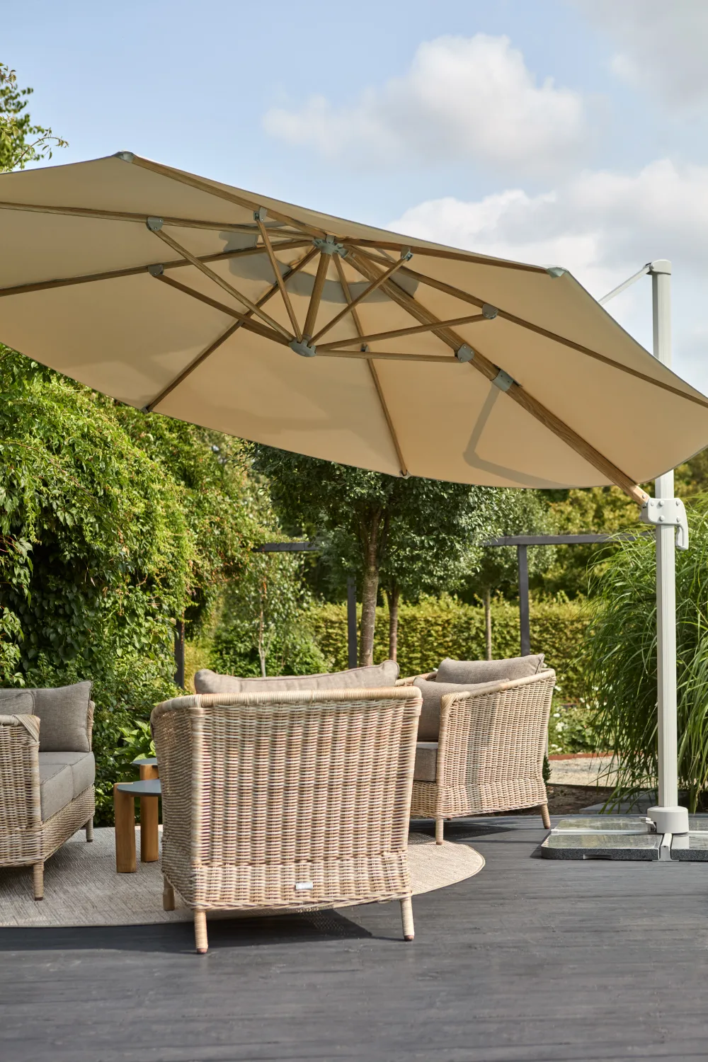 루찌 프리-행잉 파라솔, Khaki Brafab