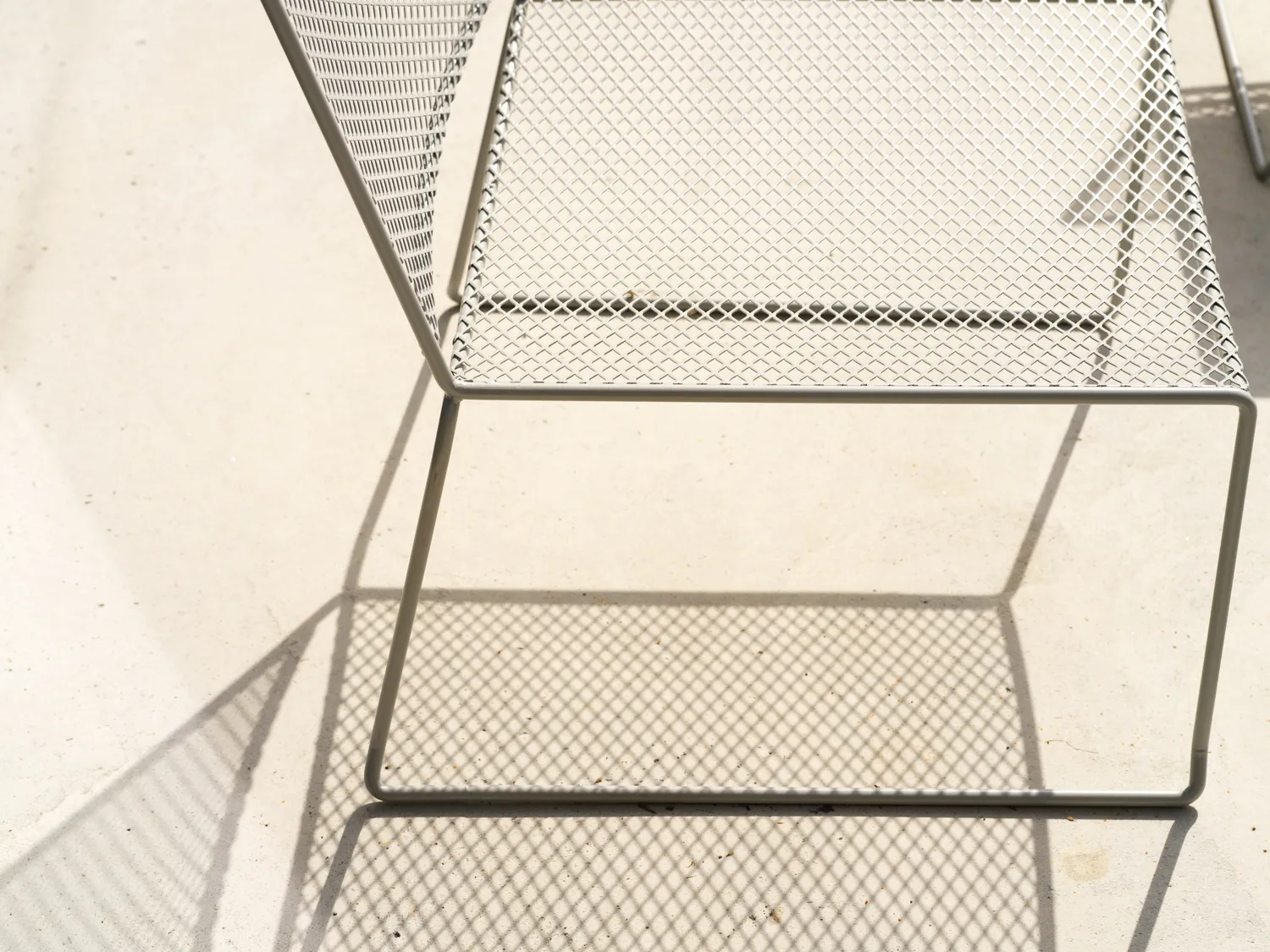 하루 라운지 암체어, Slate grey Brafab