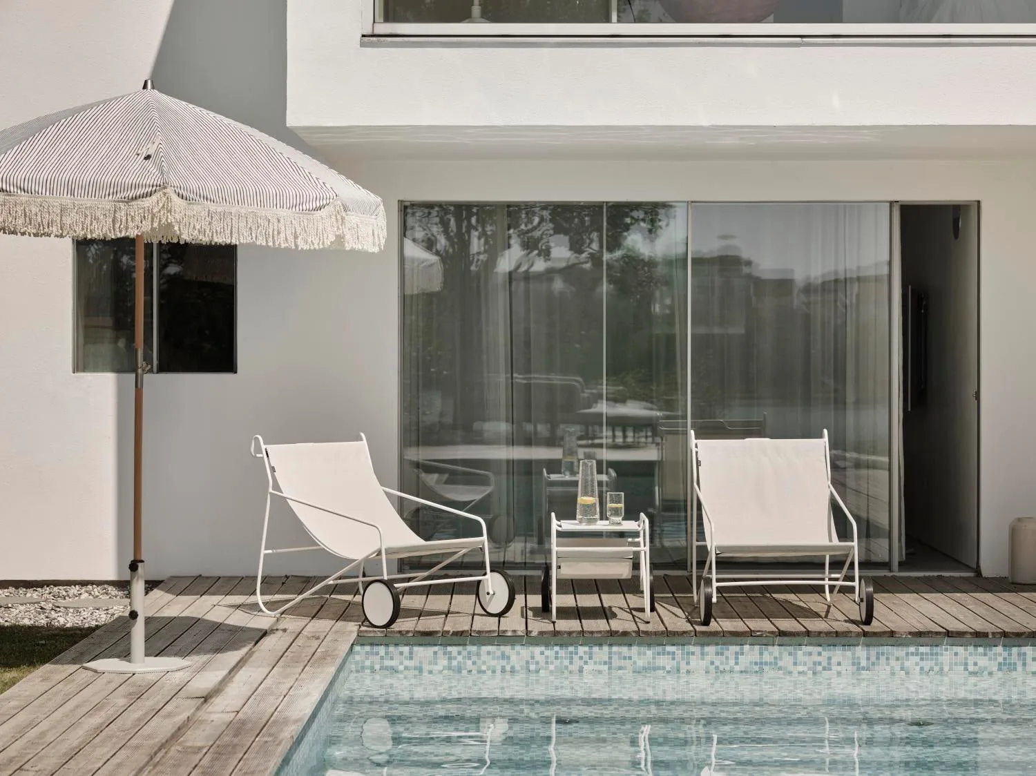 포울 테이블 사이드 테이블, White-off white, 72x44 cm Brafab