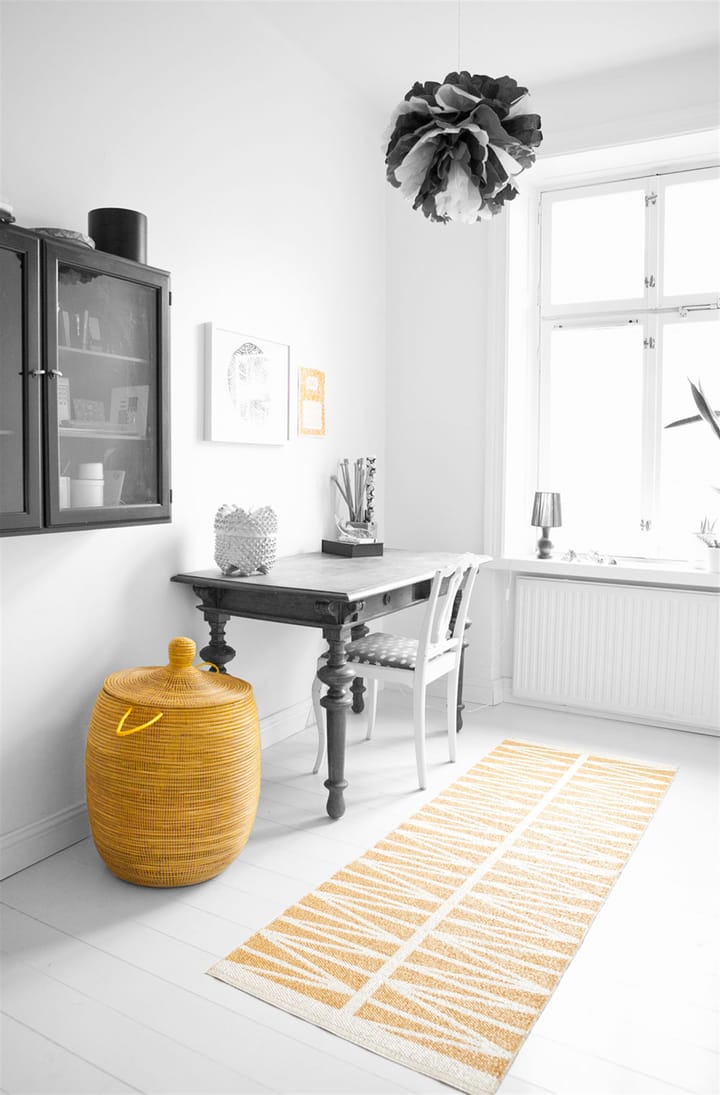 헬미 PVC 러그 옐로, 70x150 cm Brita Sweden | 브리타스웨덴